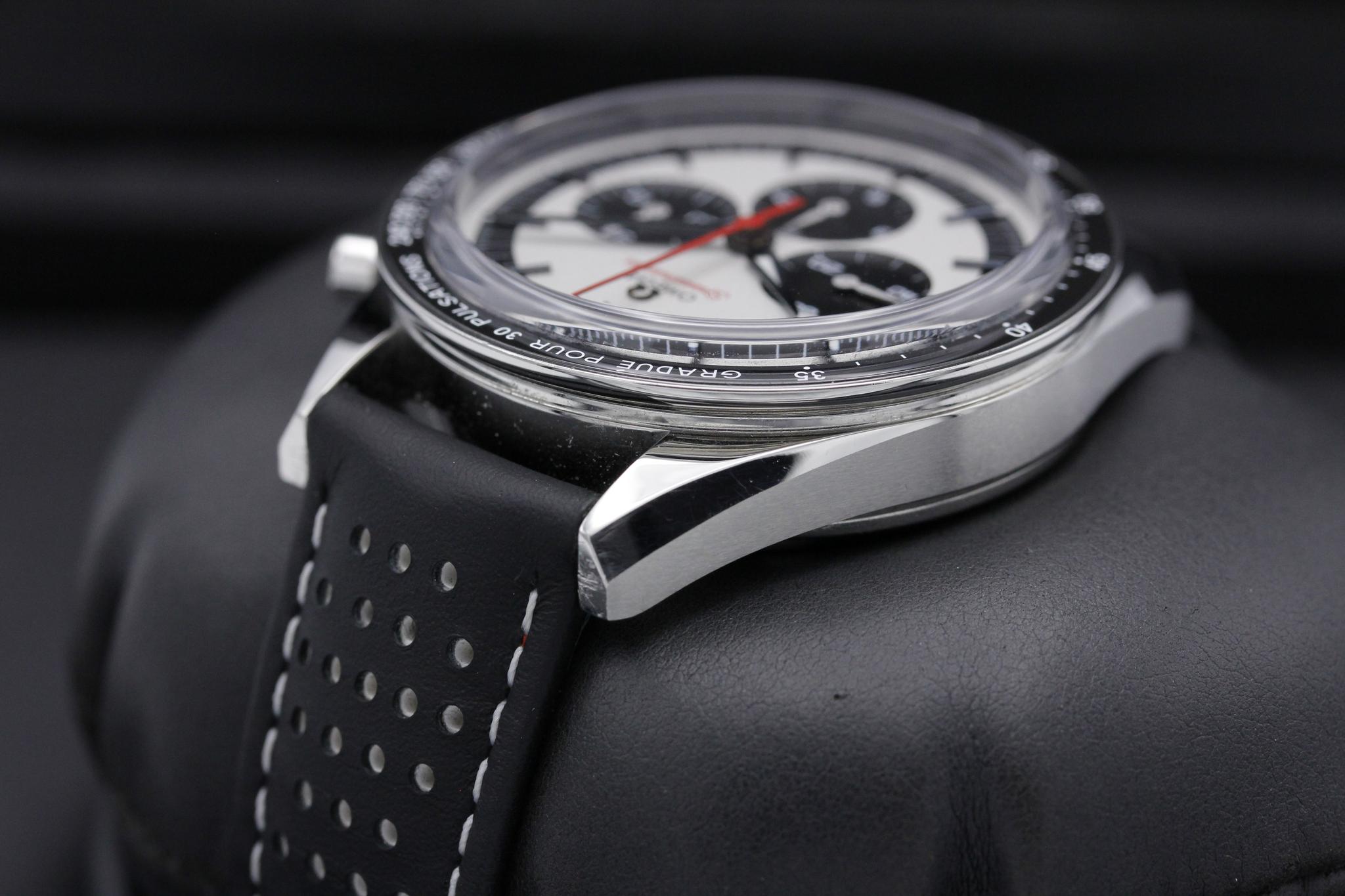 Watch Image 5