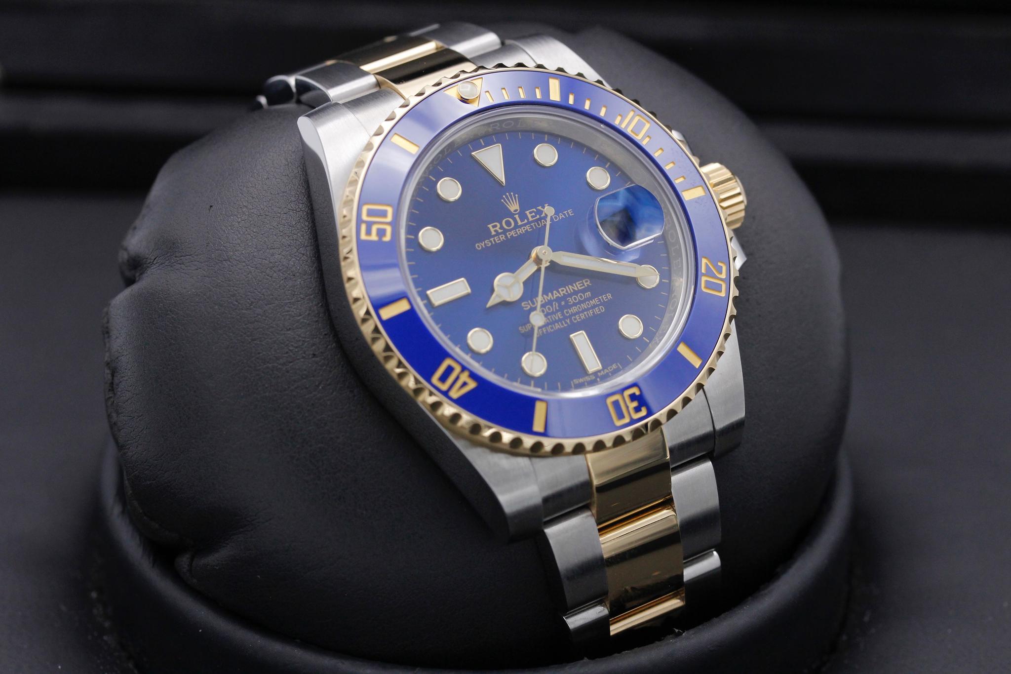 Watch Image 10