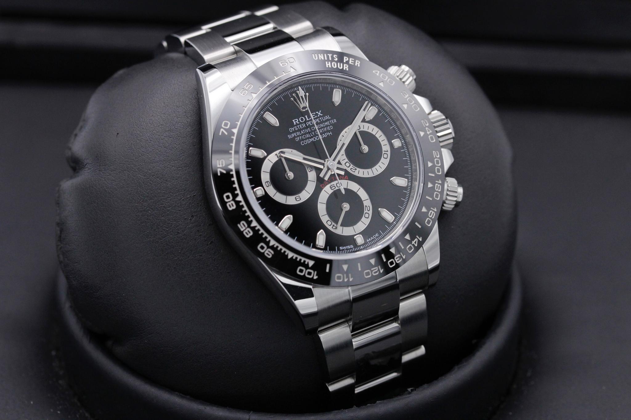 Watch Image 10