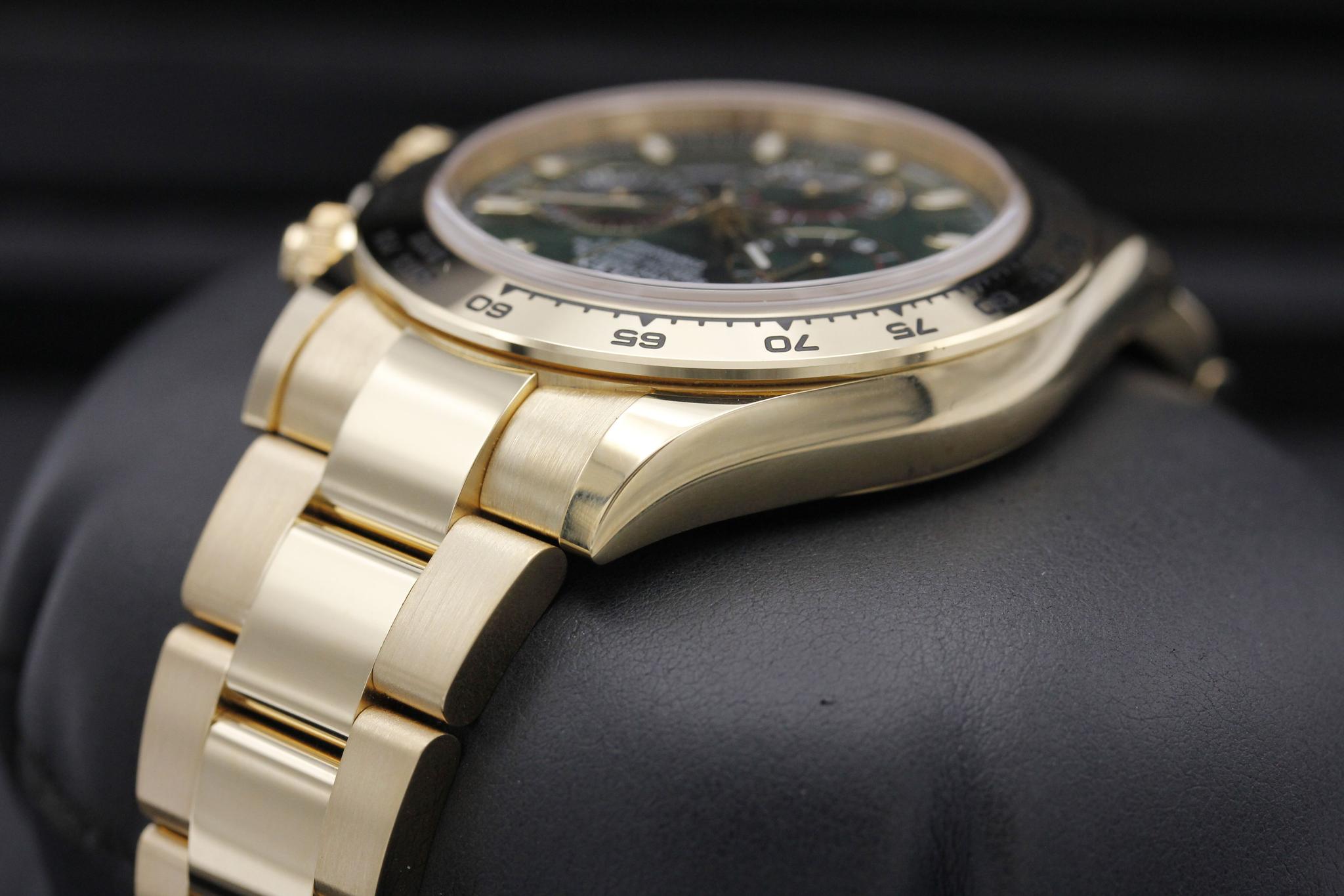 Watch Image 5