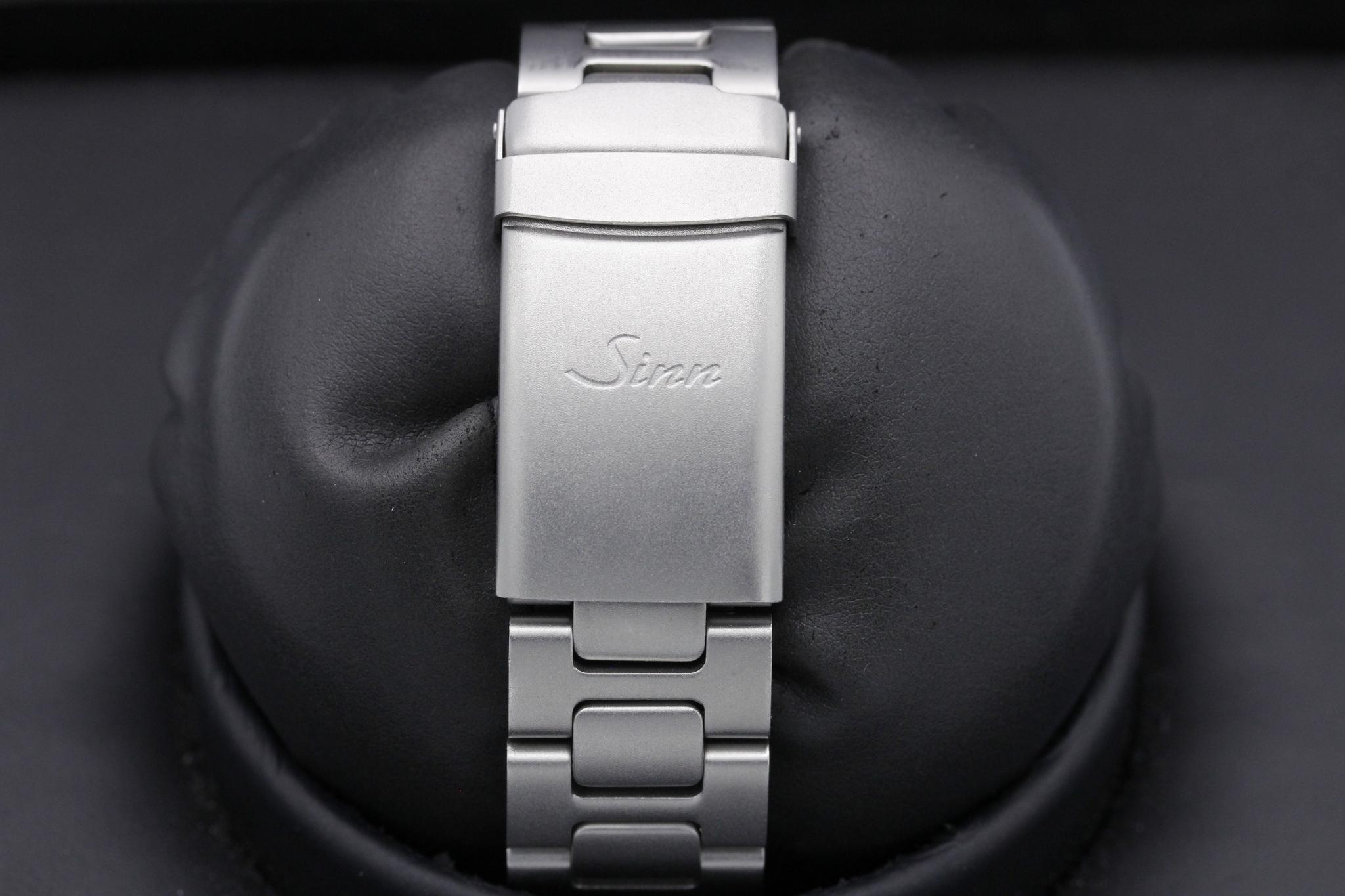Watch Image 8