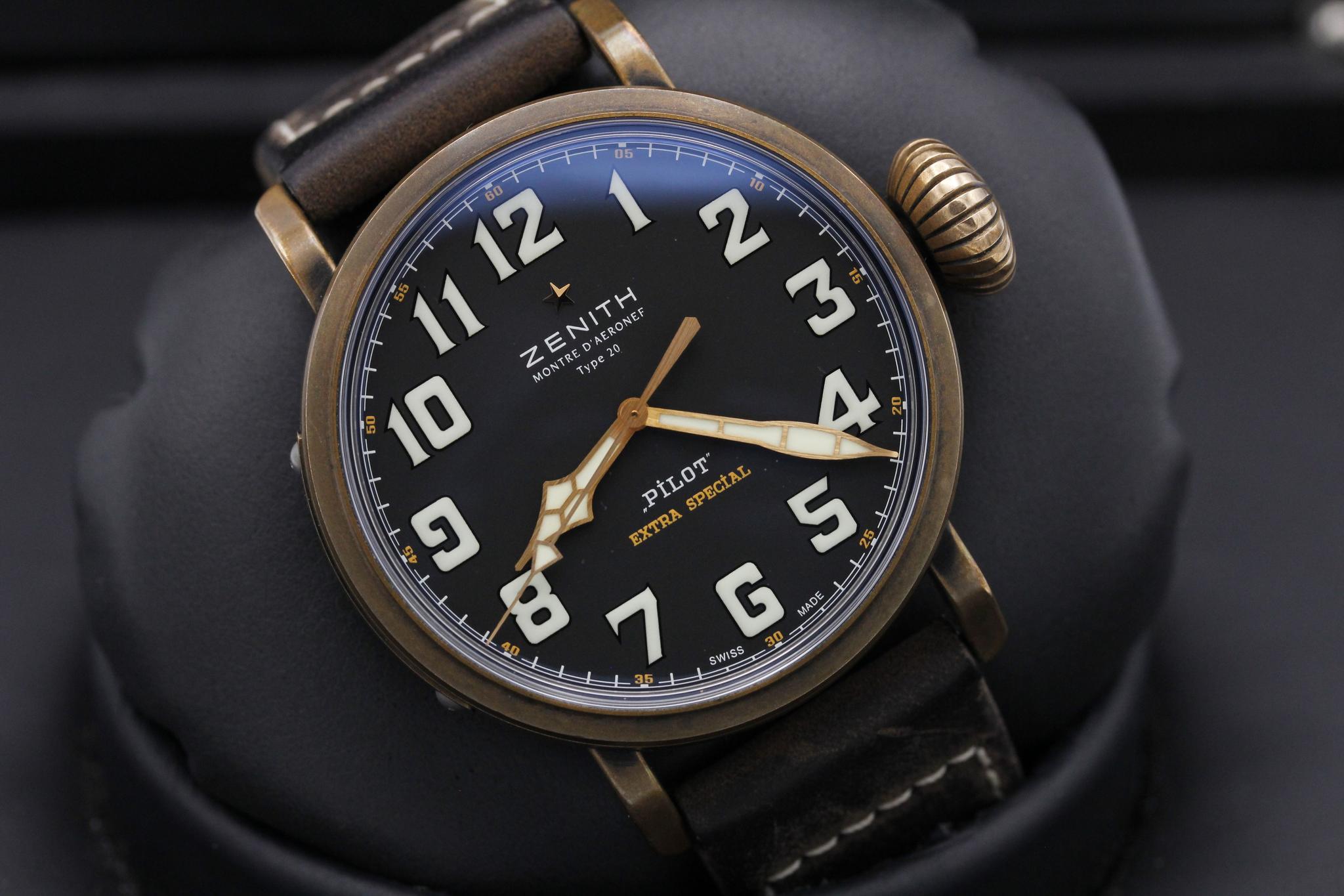 Watch Image 9