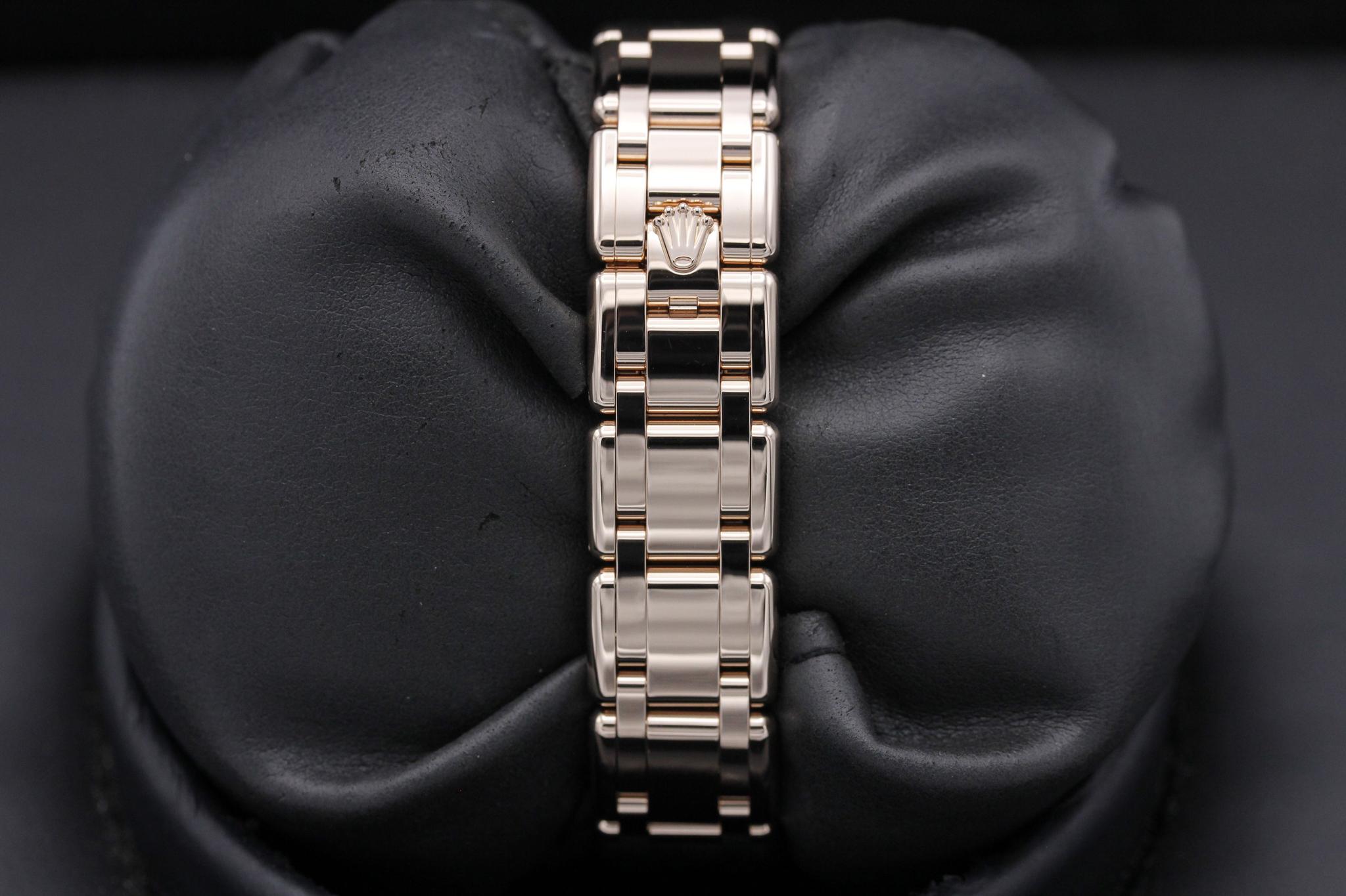 Watch Image 8