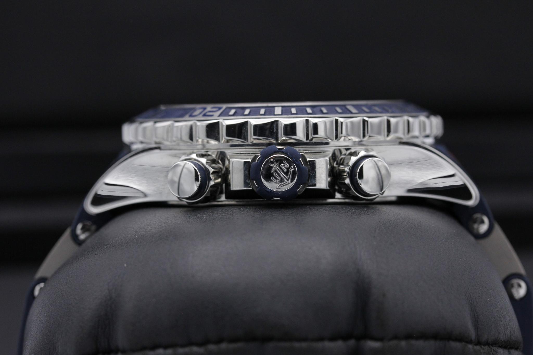 Watch Image 3