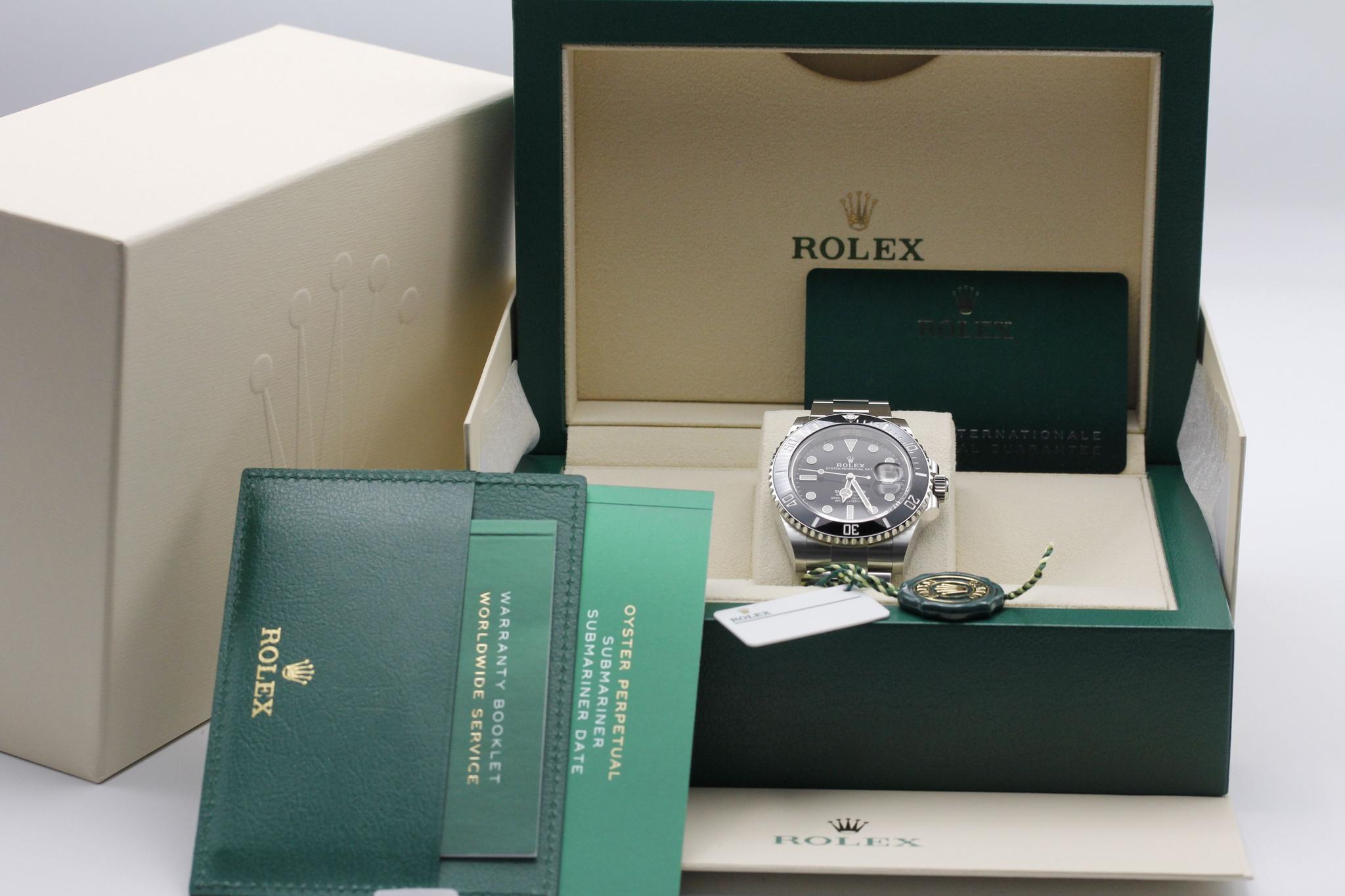 Watch Image 11