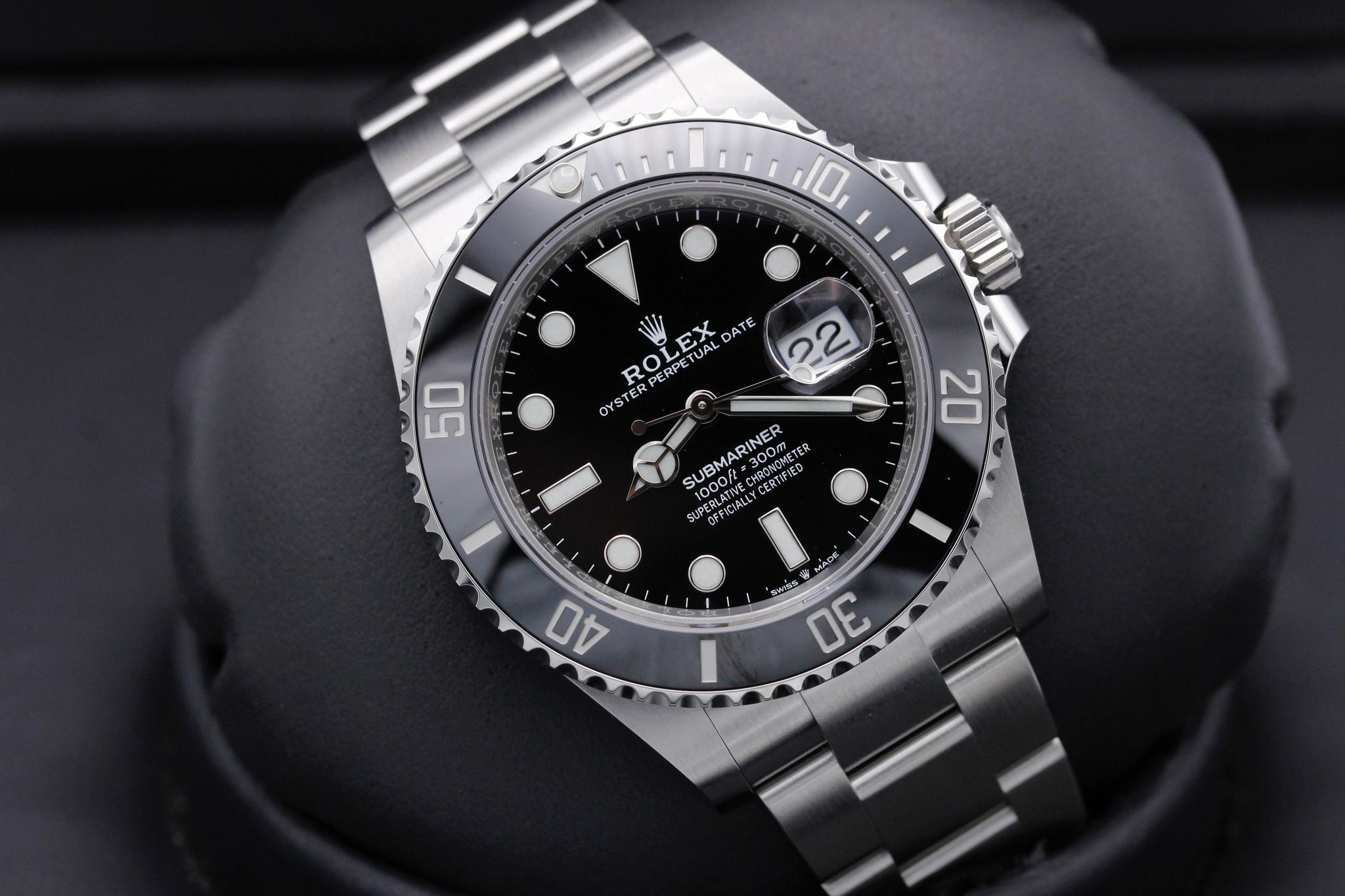 Watch Image 9