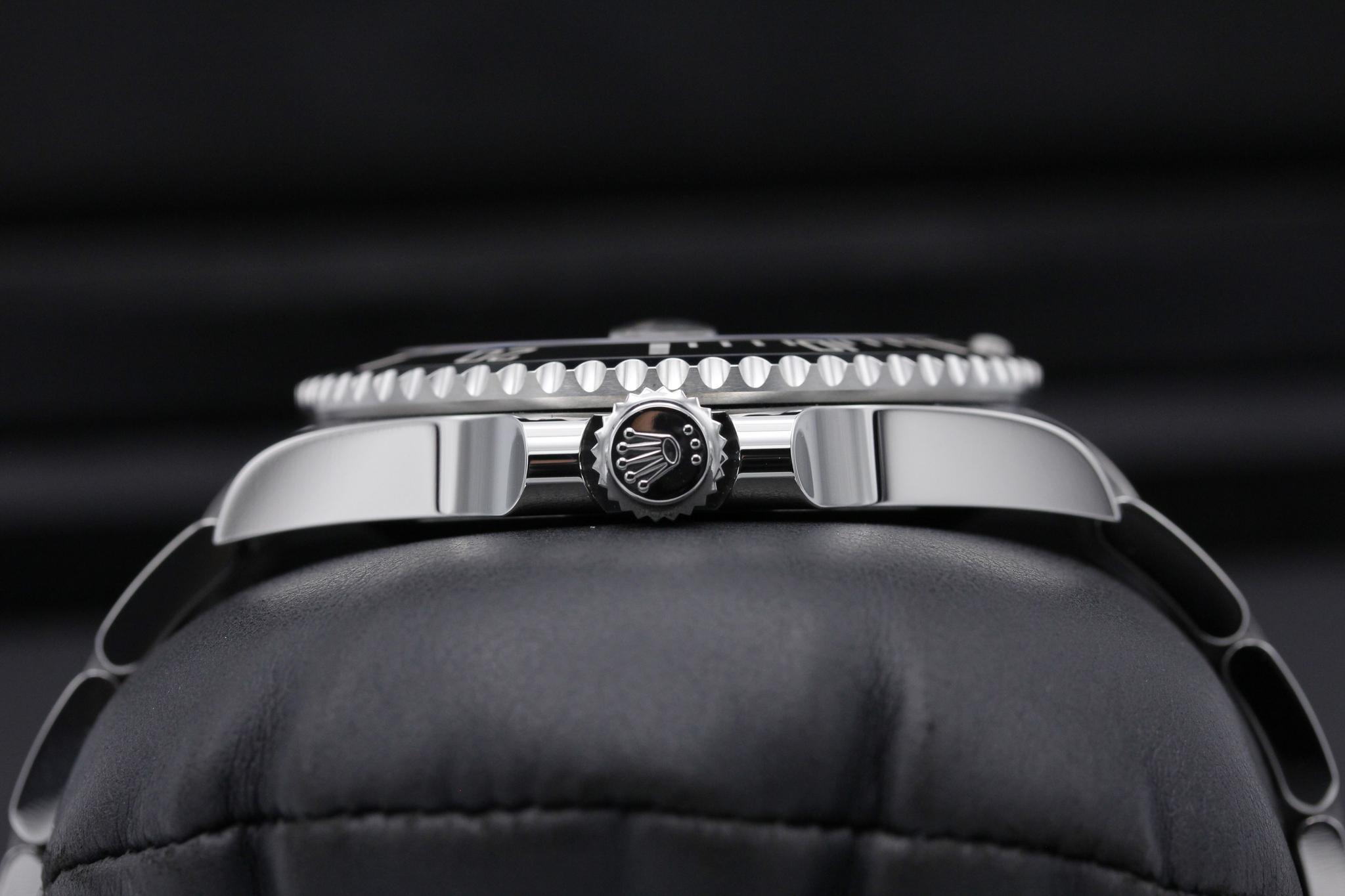 Watch Image 3