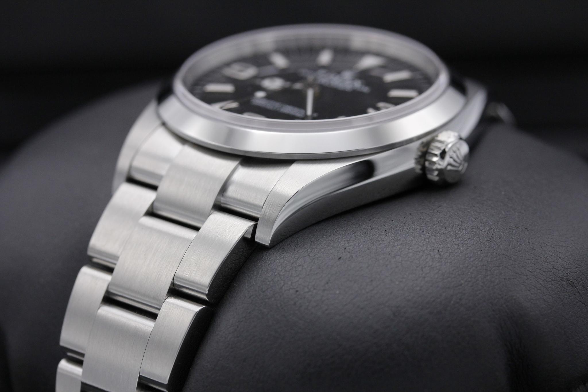 Watch Image 2