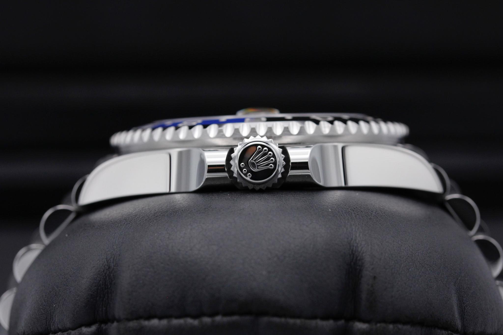 Watch Image 3
