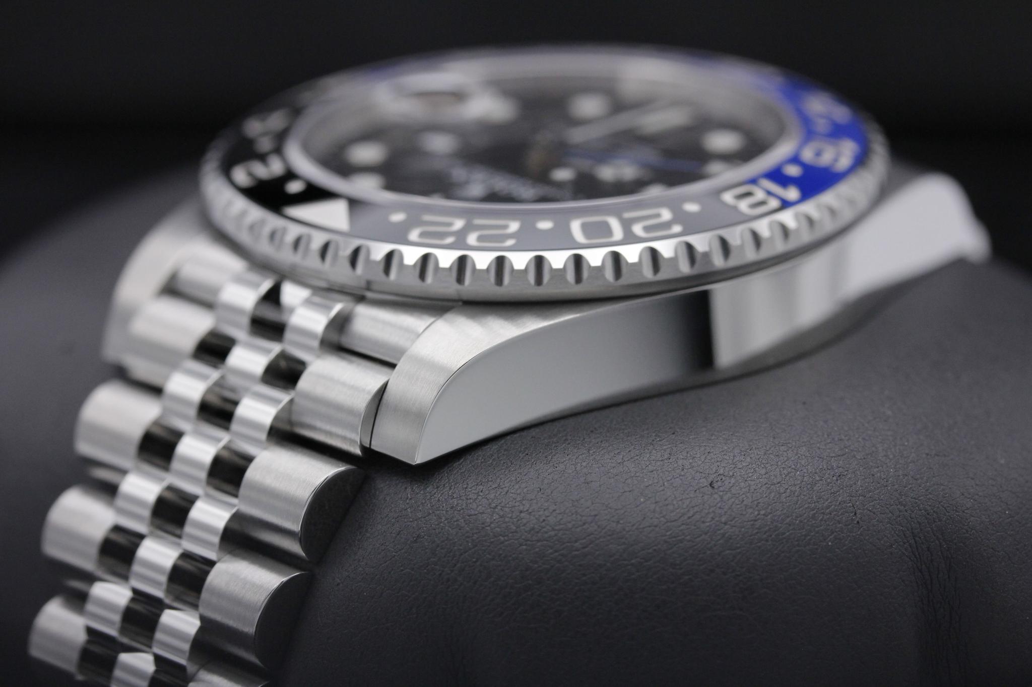 Watch Image 5