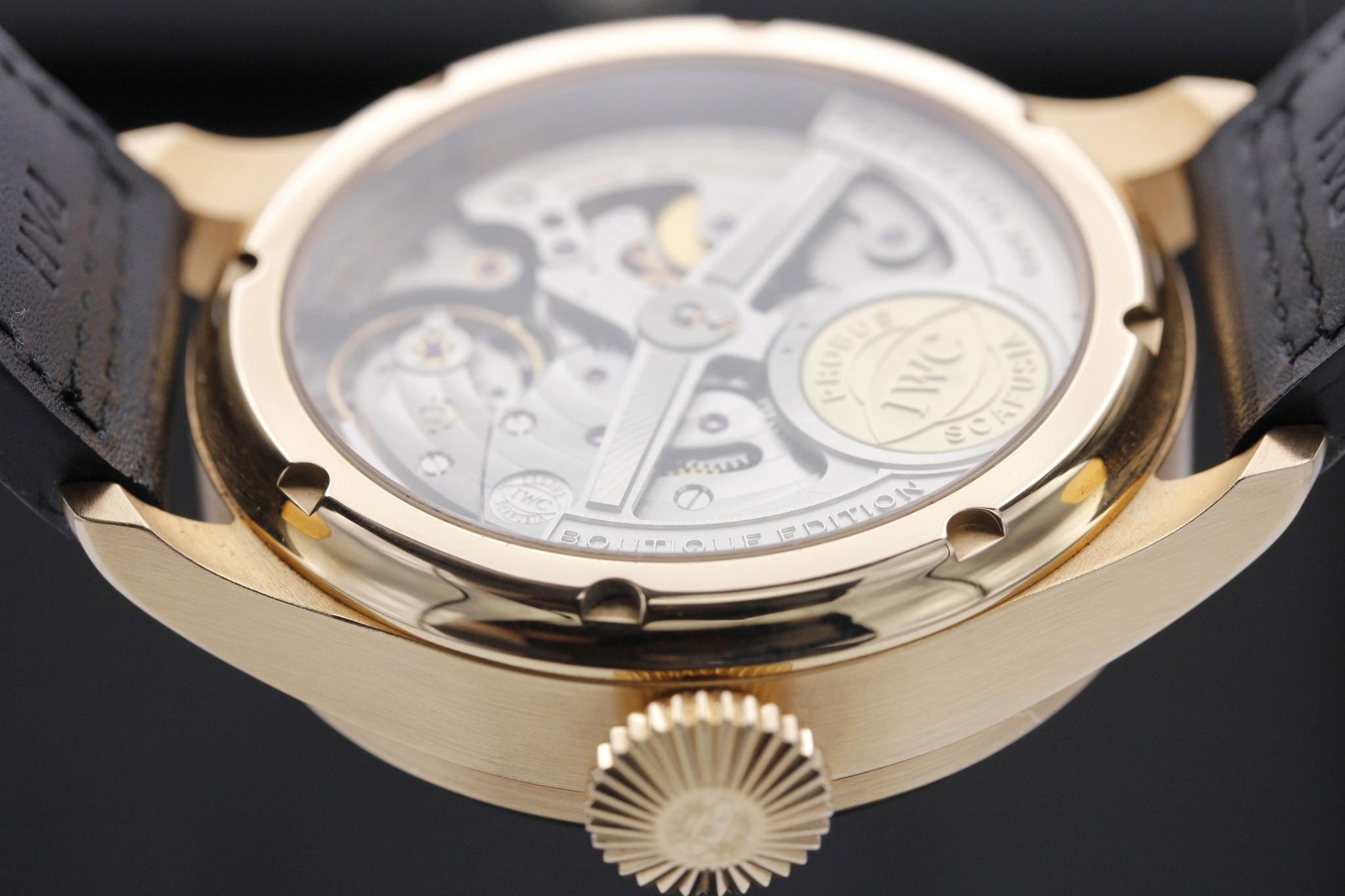Watch Image 7