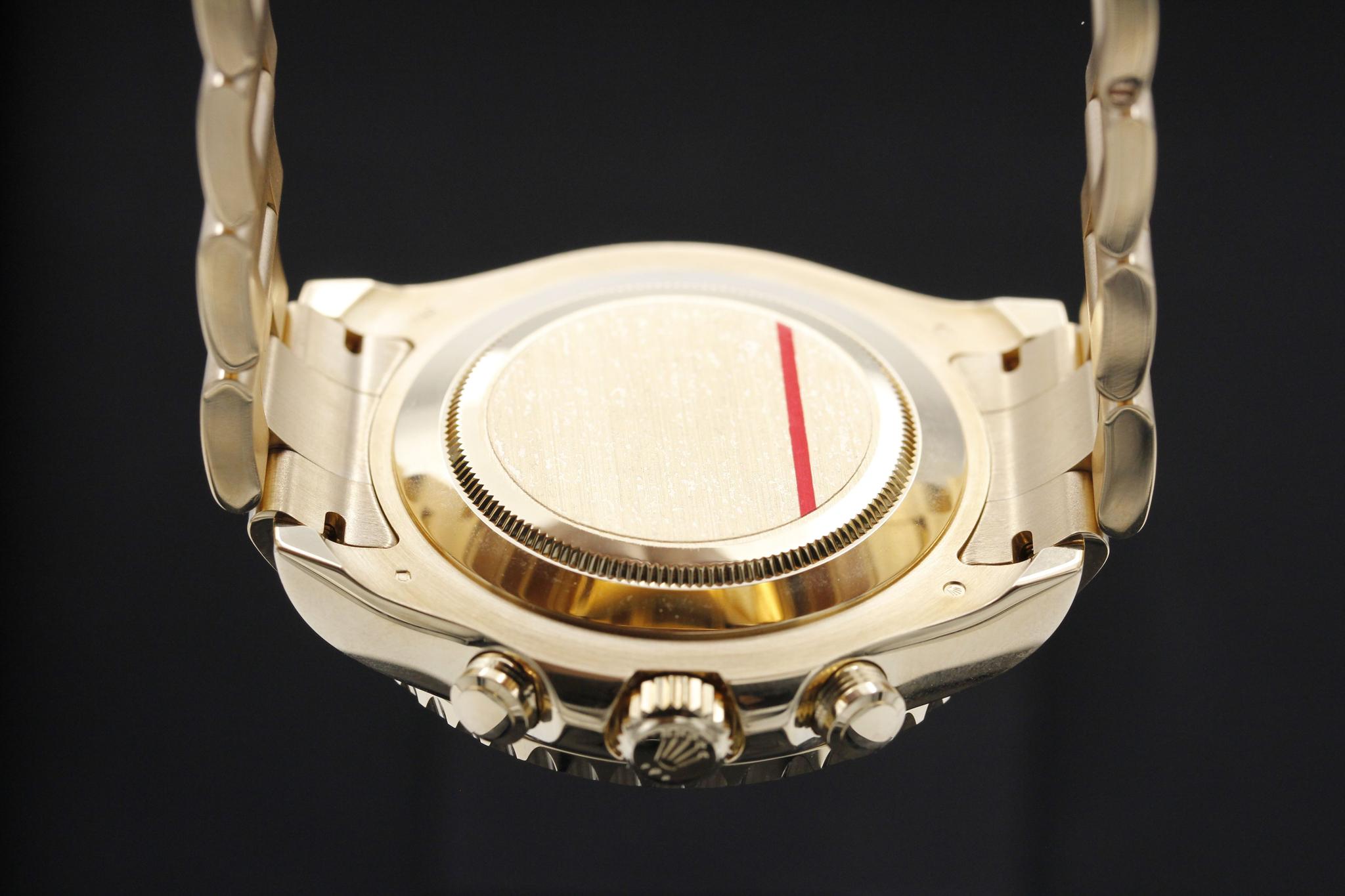Watch Image 7