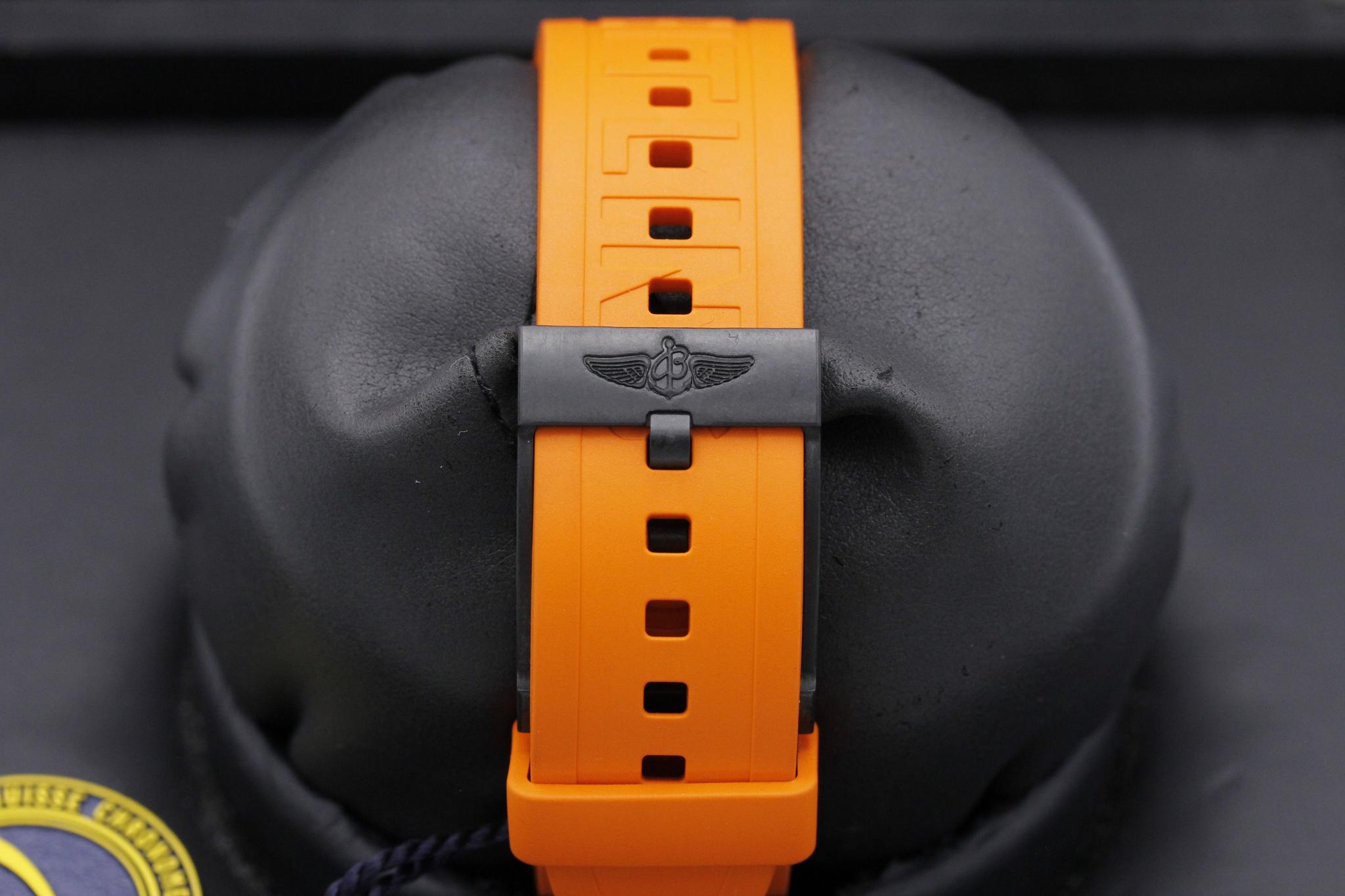 Watch Image 8