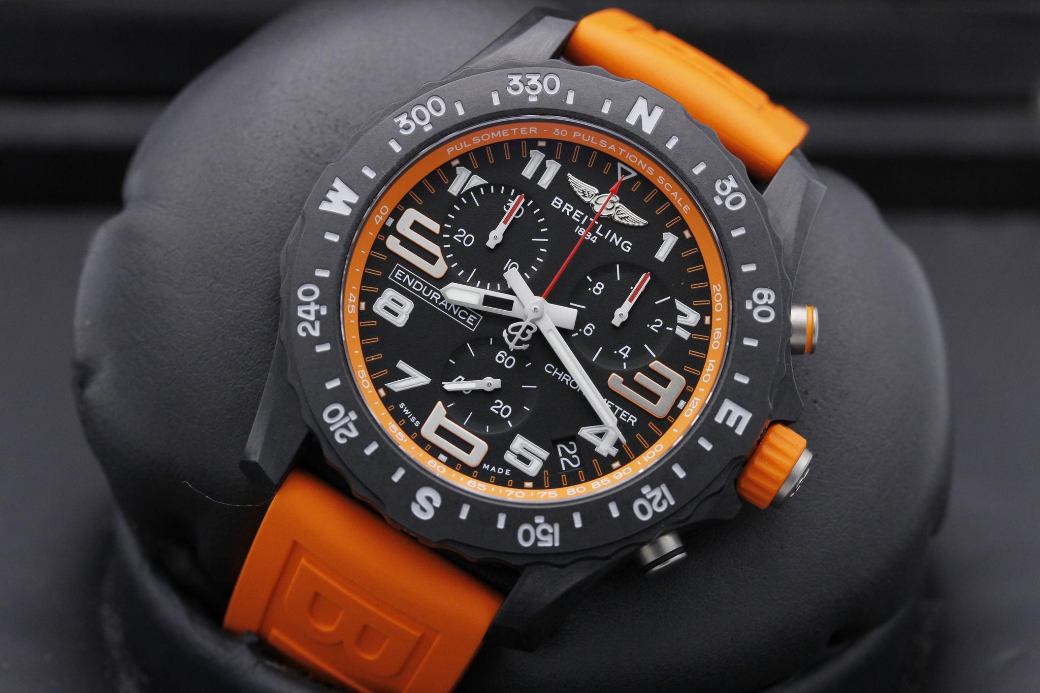 Watch Image 10