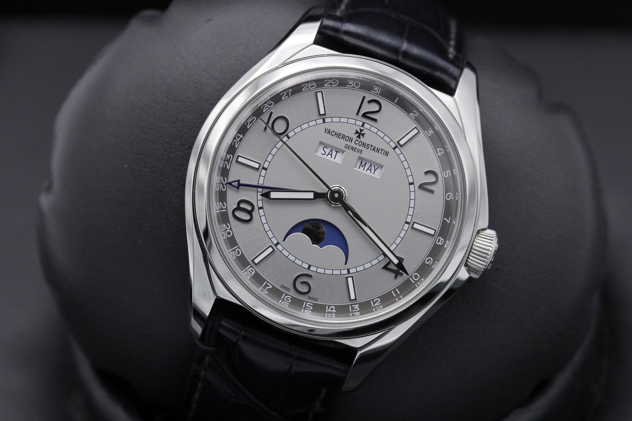 Watch Image 8