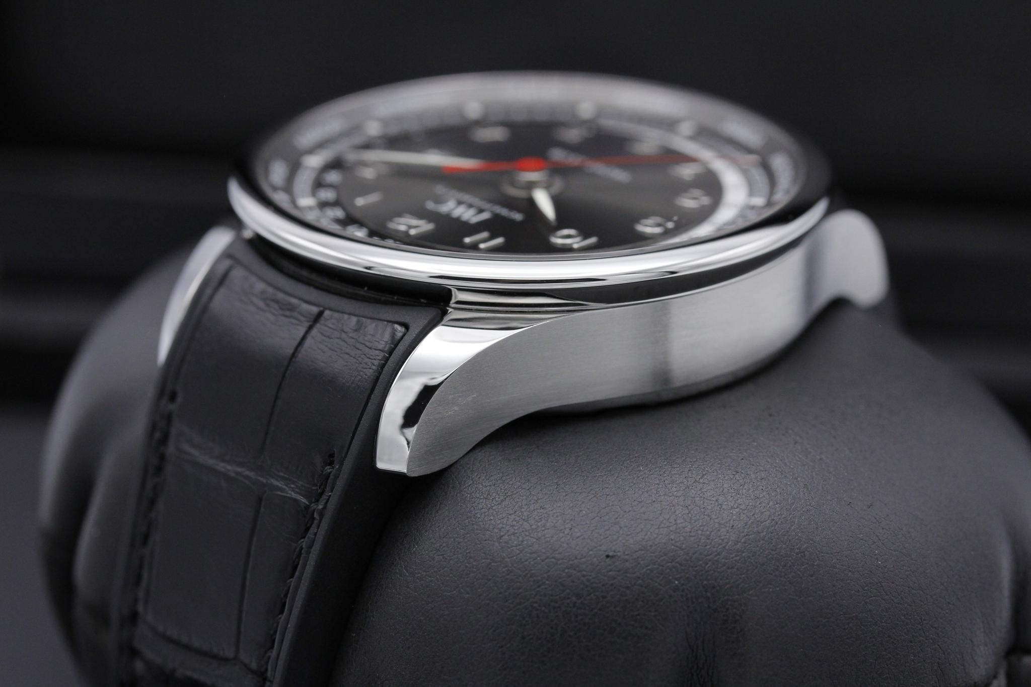 Watch Image 5