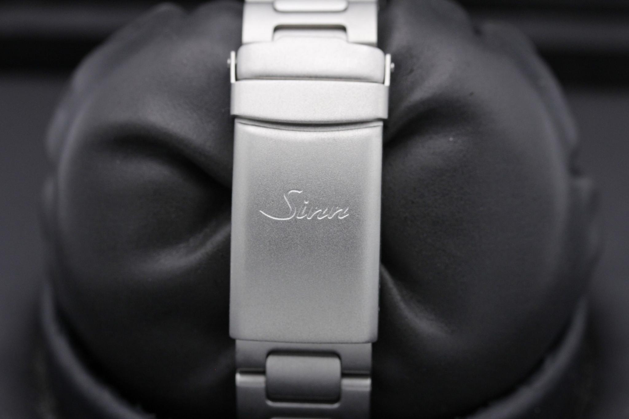 Watch Image 8