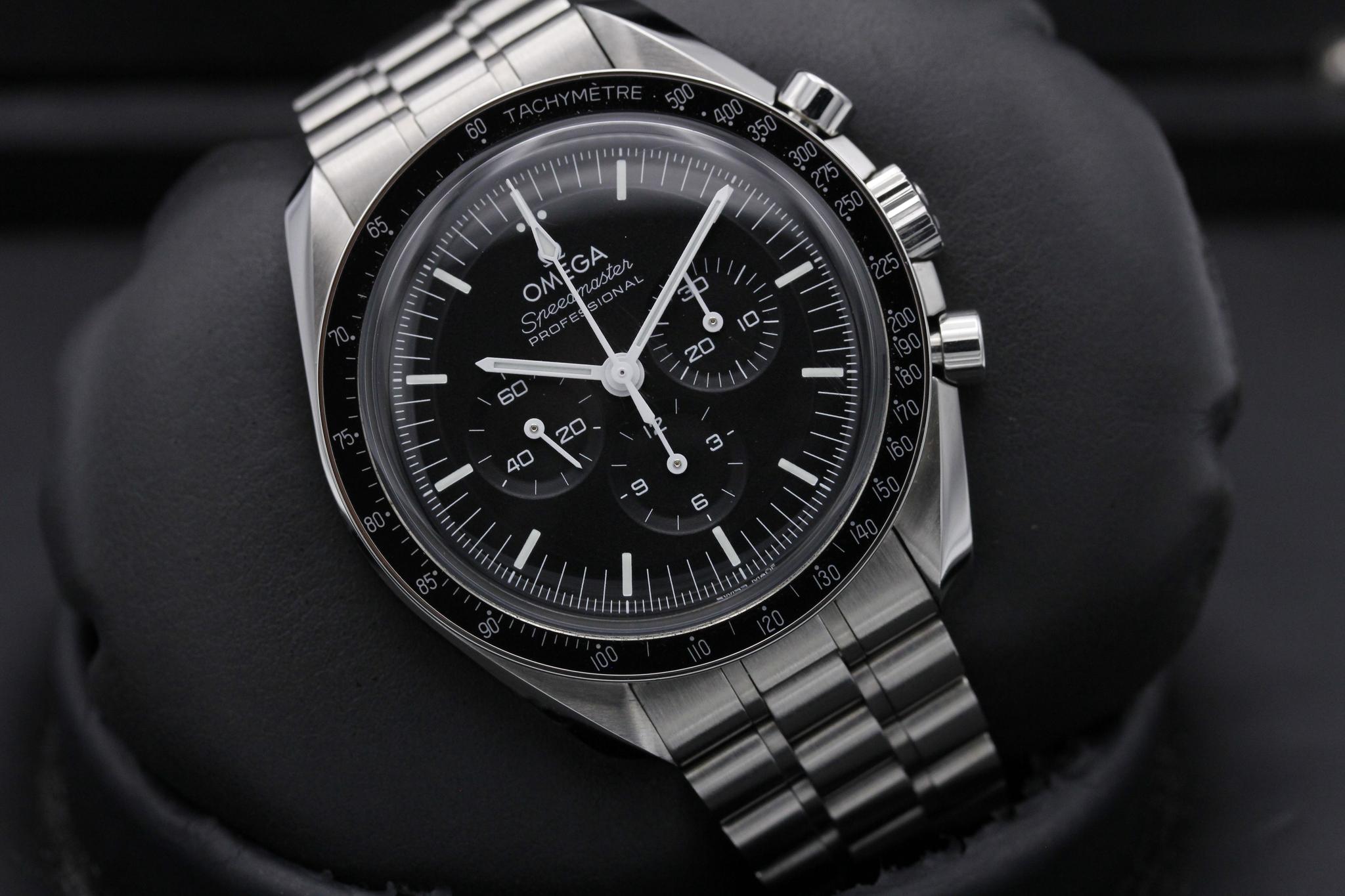 Watch Image 9