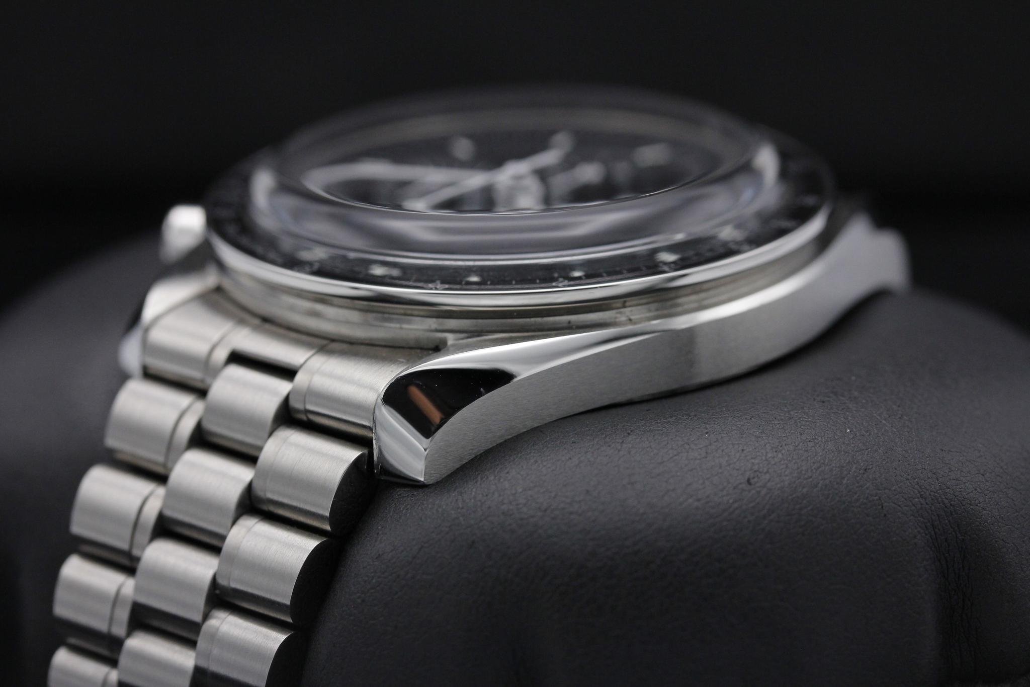 Watch Image 5