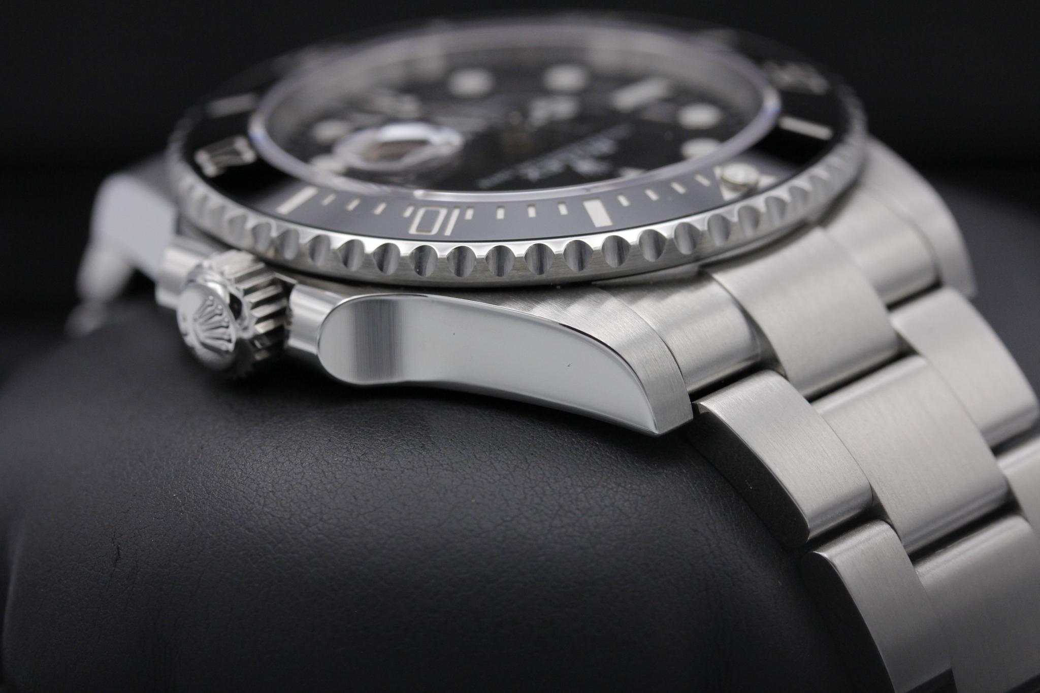 Watch Image 4