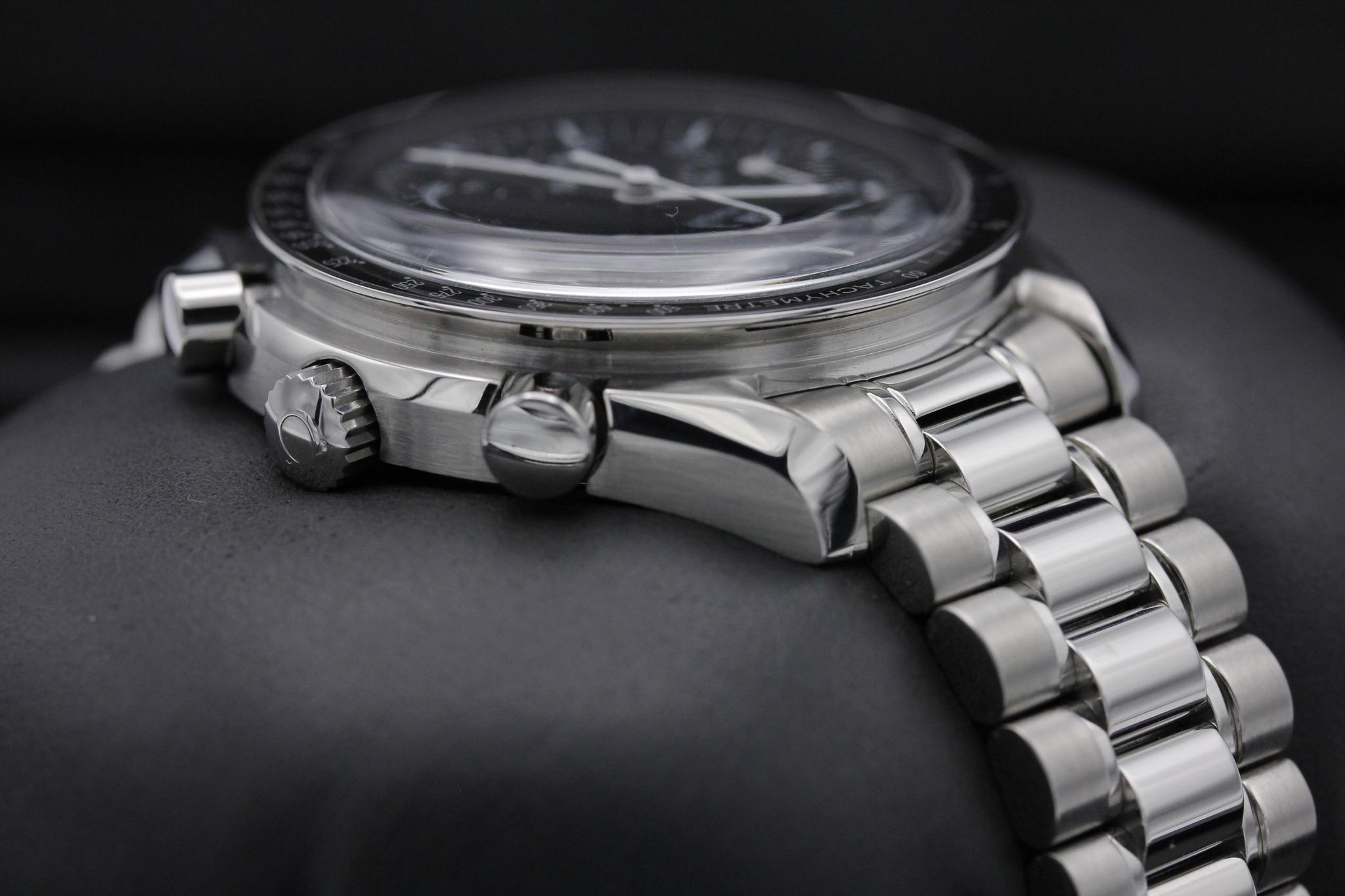 Watch Image 5