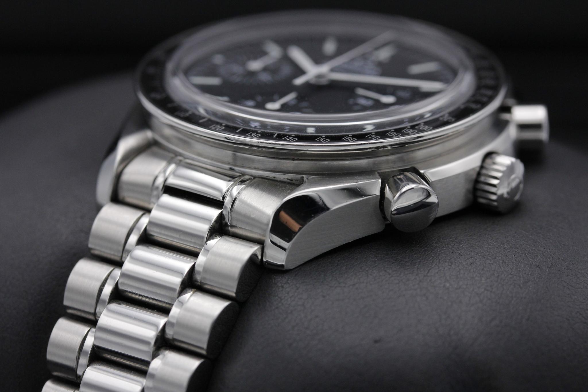 Watch Image 2