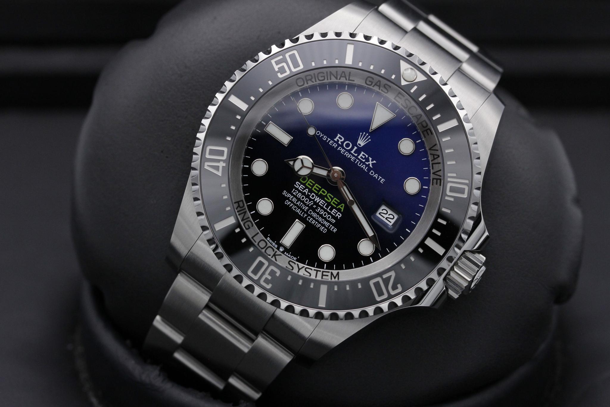 Watch Image 10
