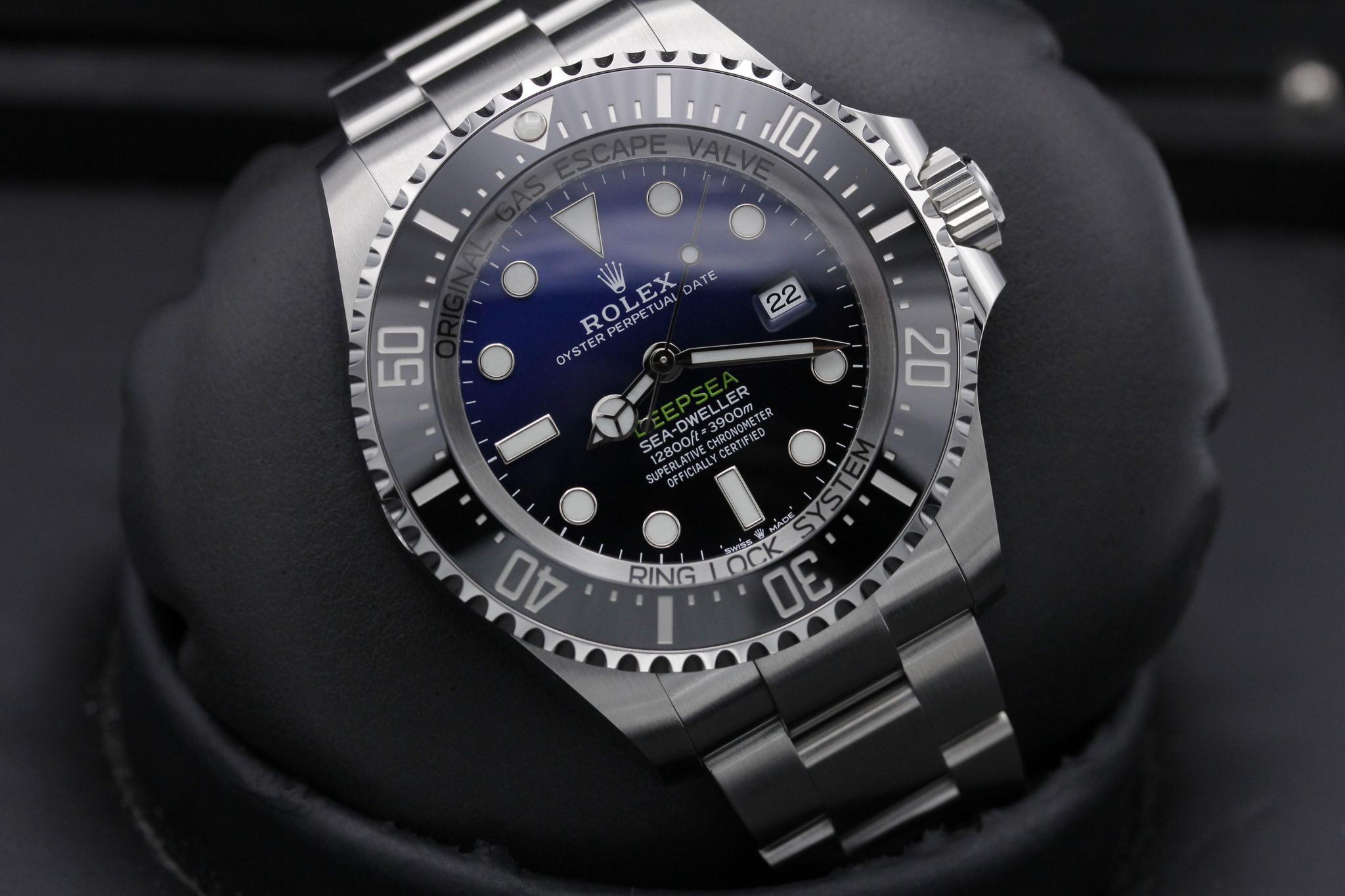 Watch Image 9