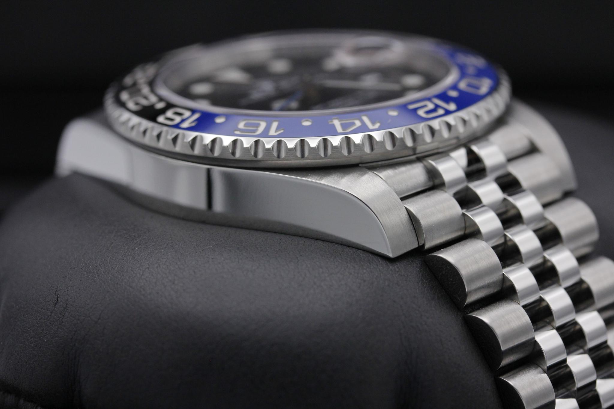 Watch Image 6