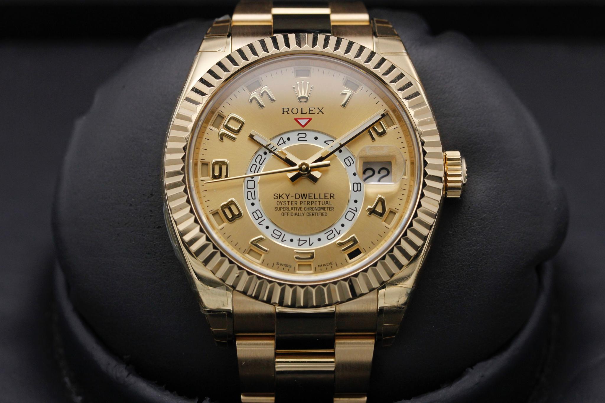 Watch Image 1