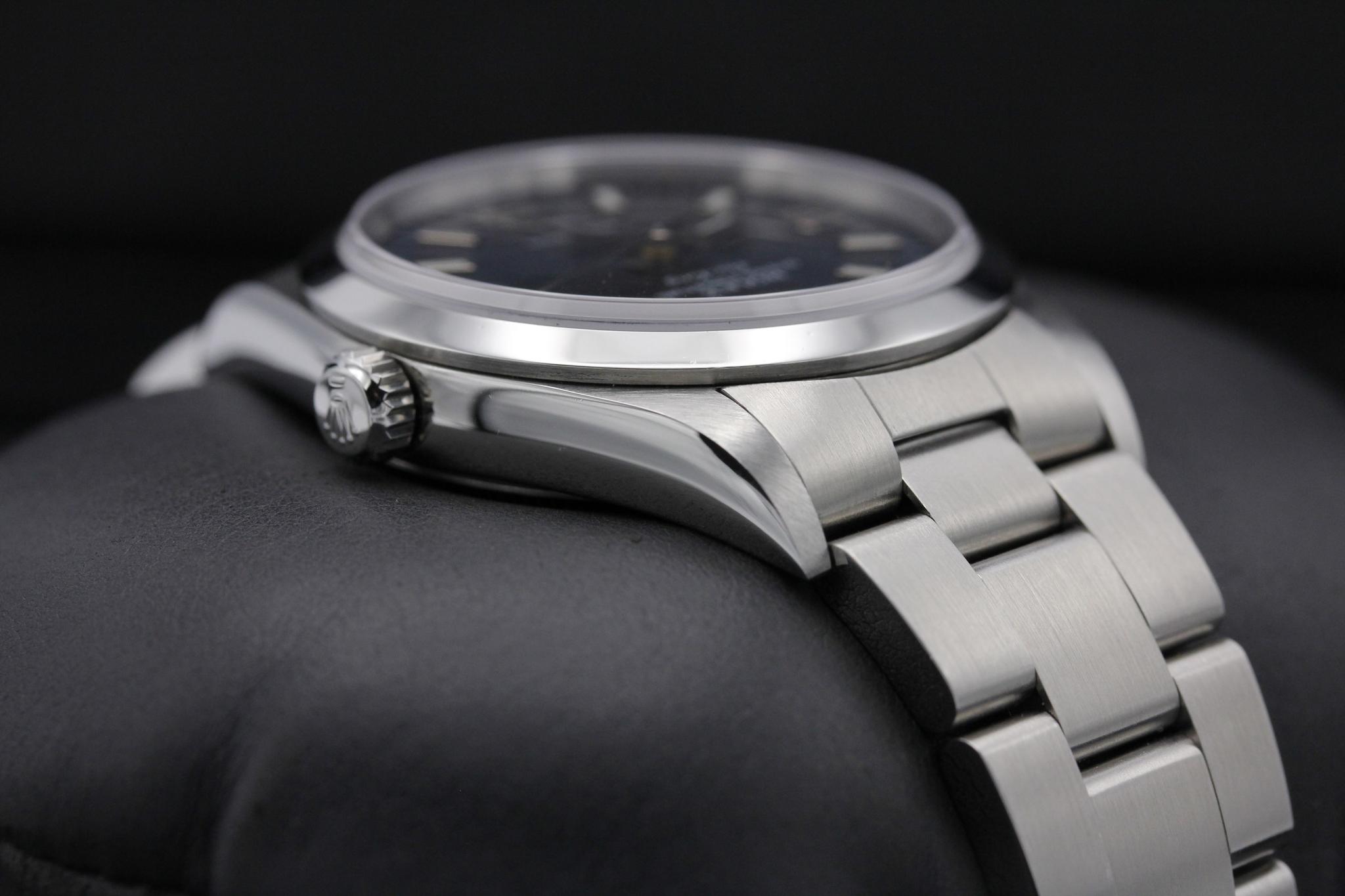 Watch Image 4