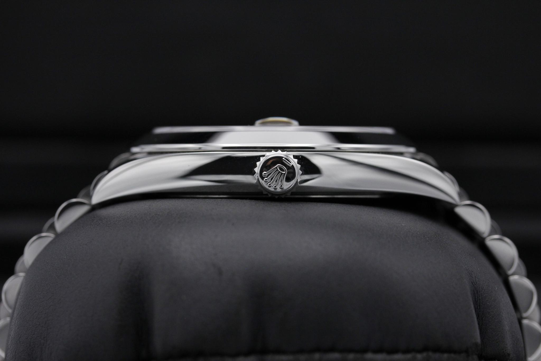 Watch Image 3
