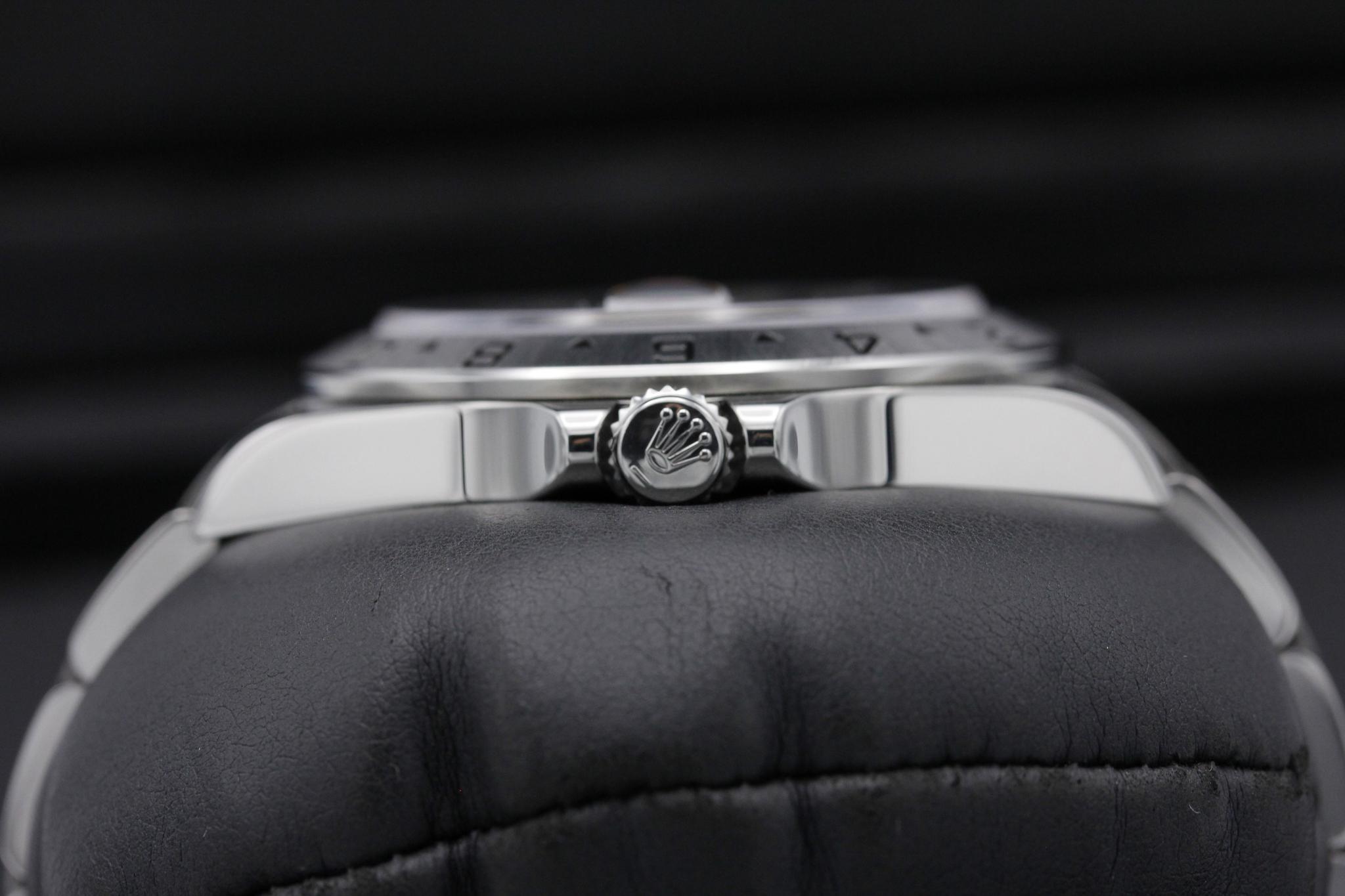 Watch Image 3