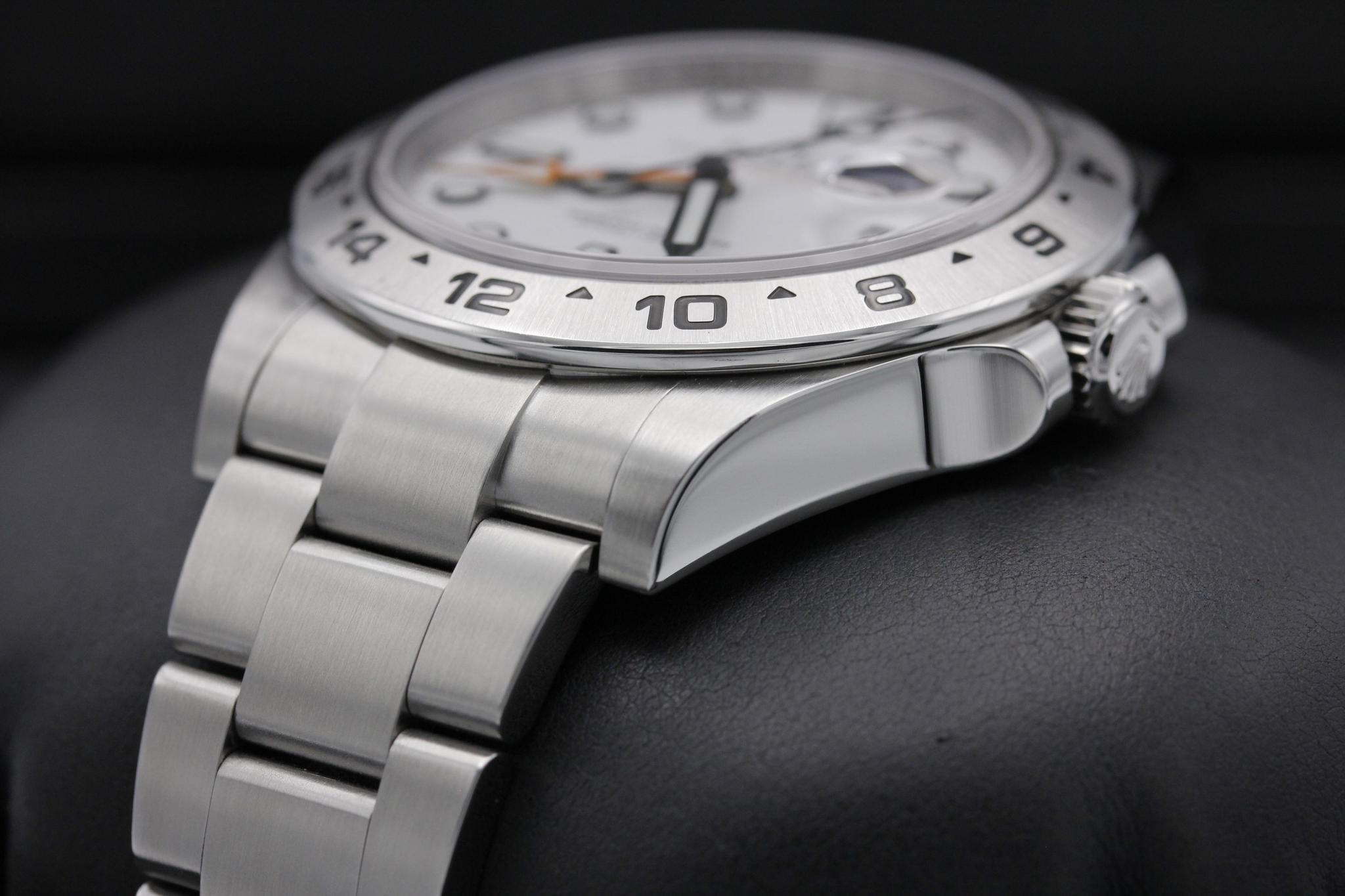 Watch Image 2