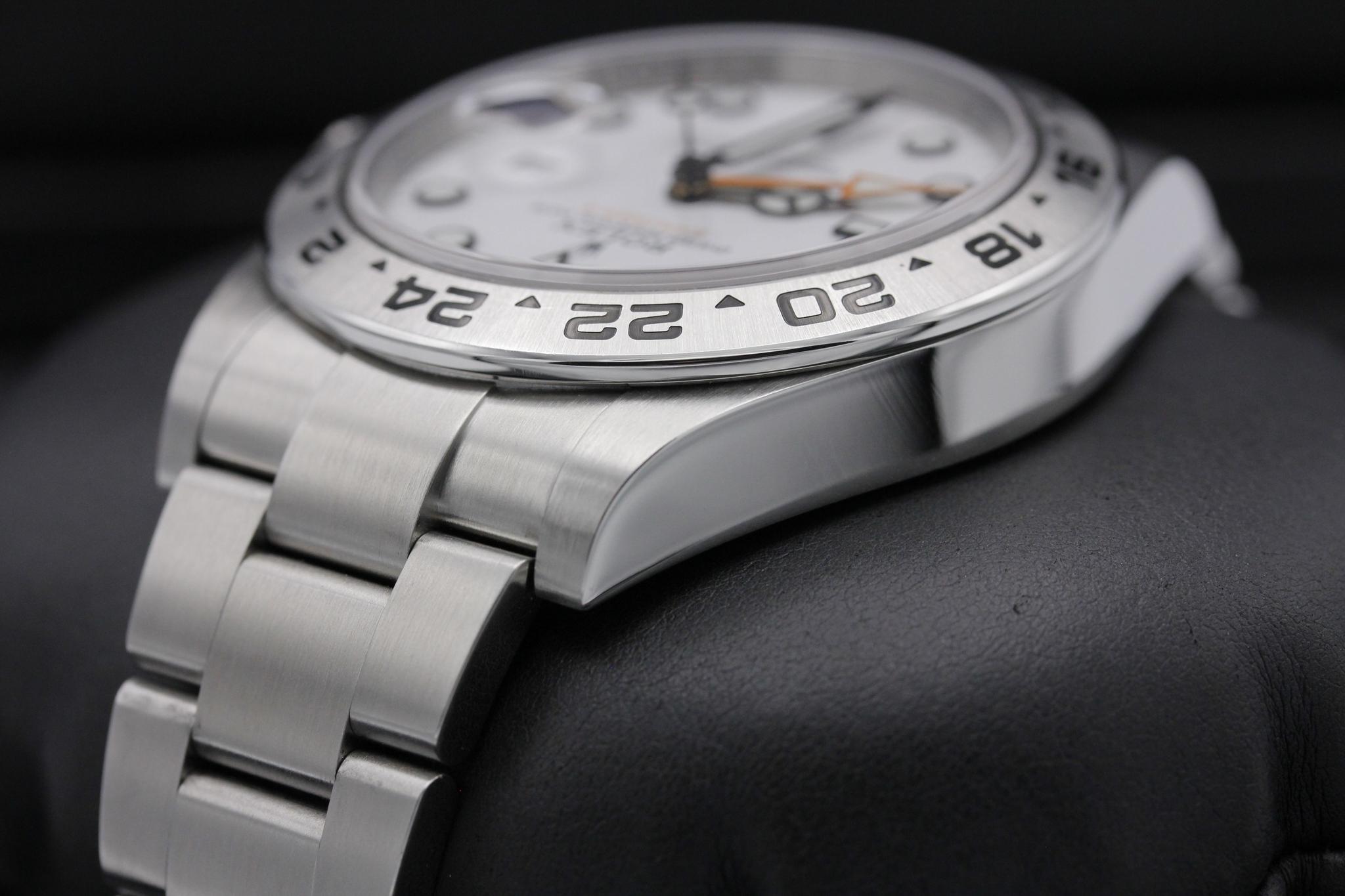 Watch Image 5