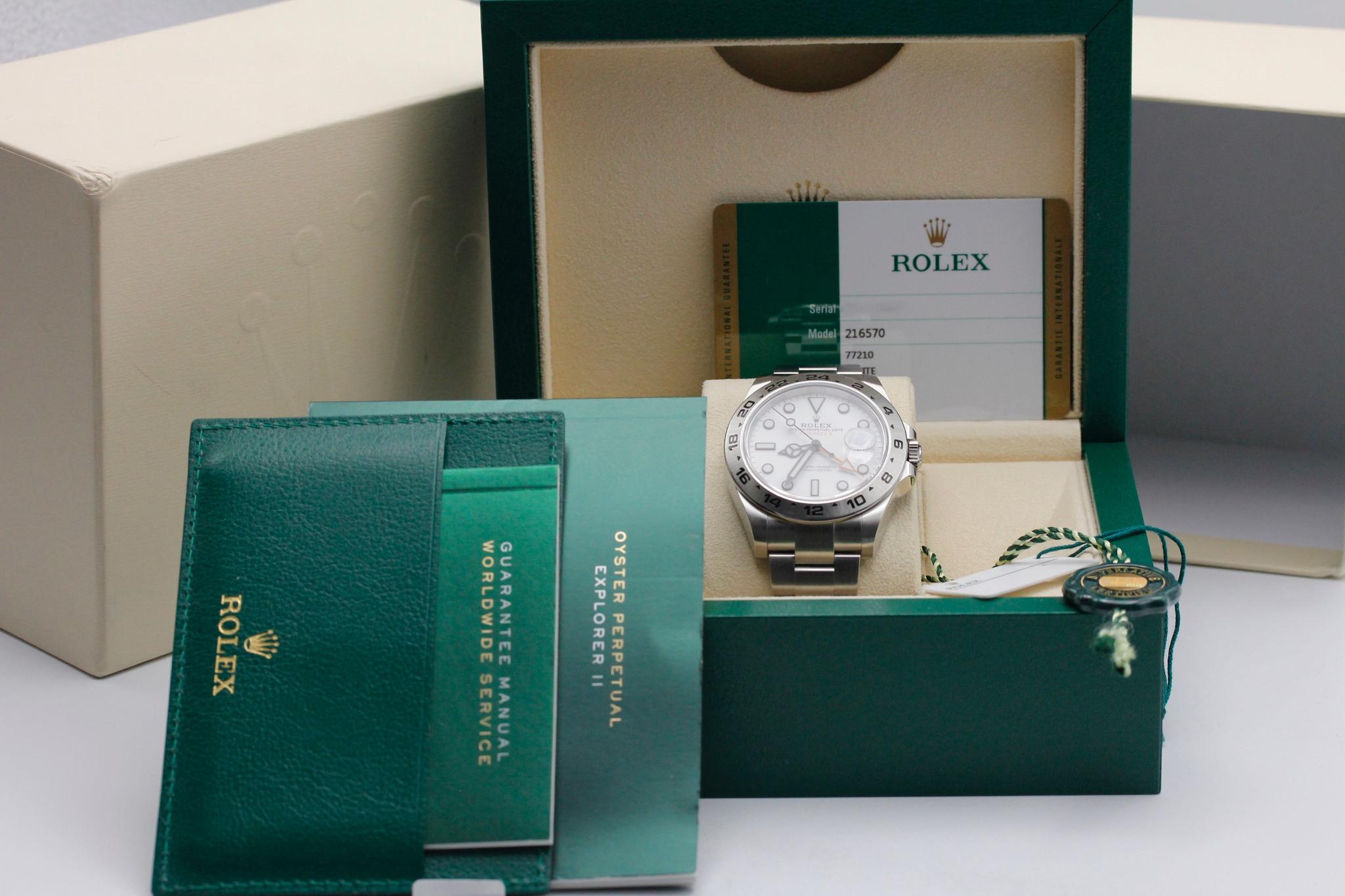 Watch Image 11