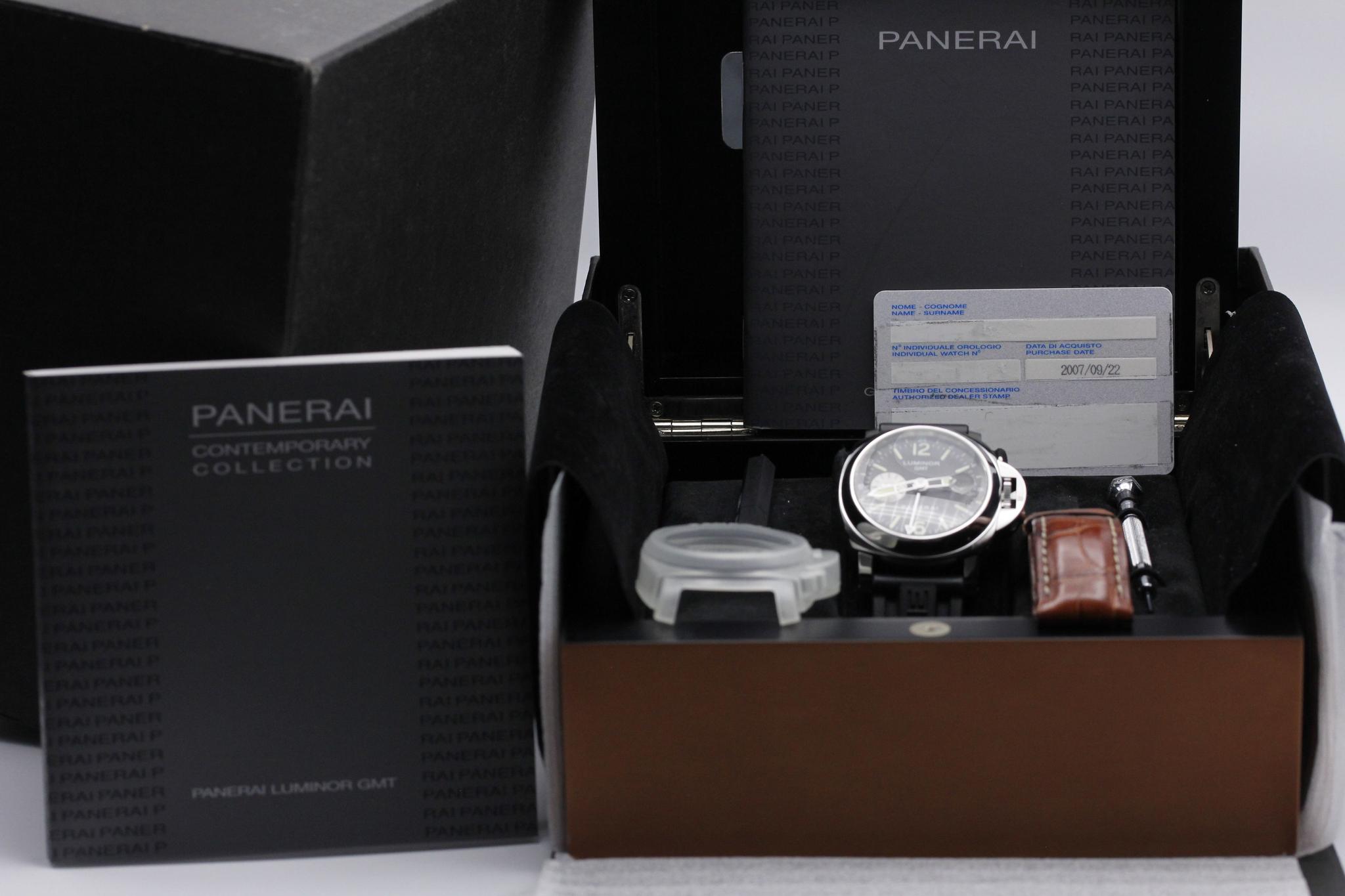 Watch Image 11