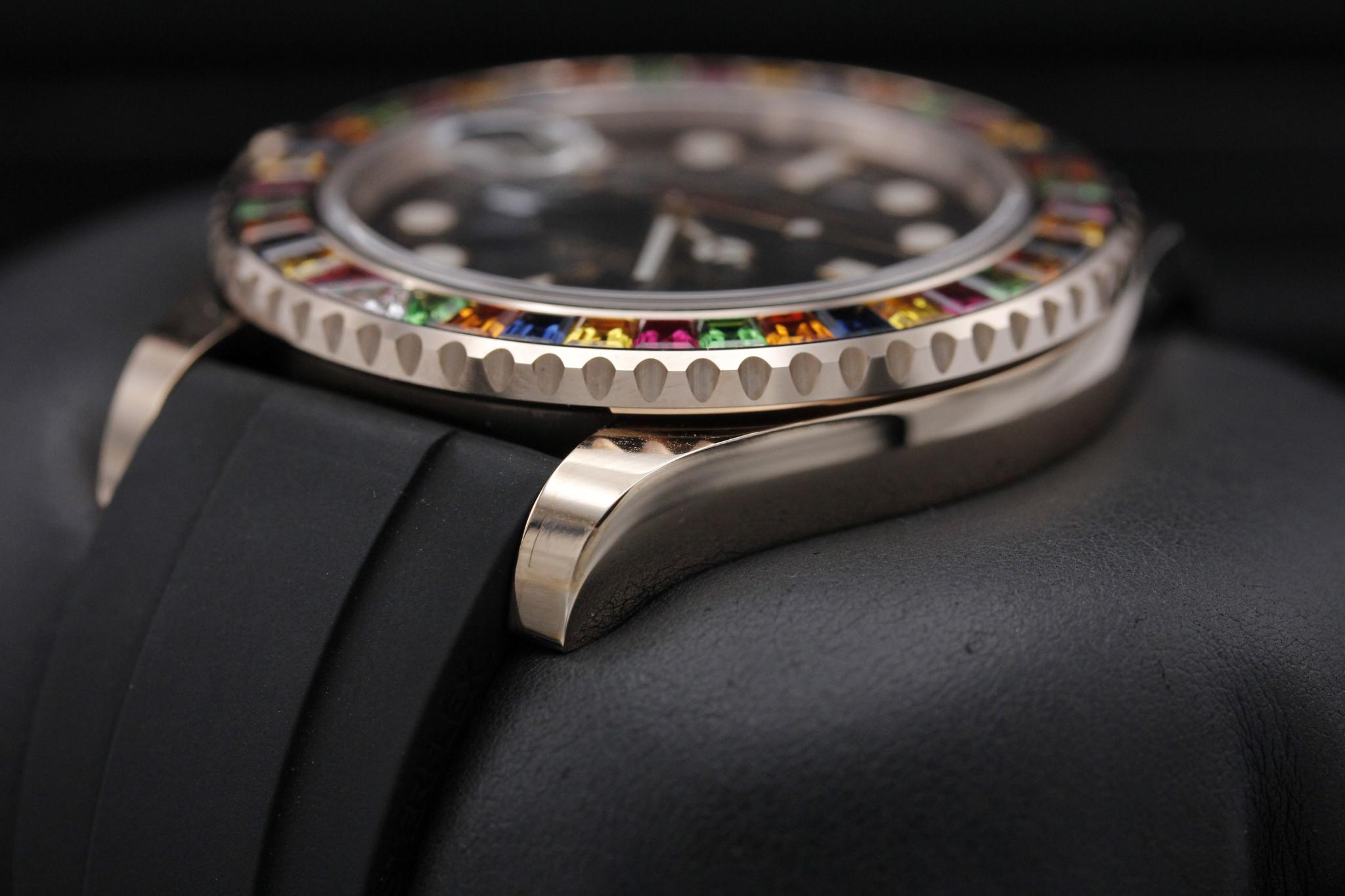 Watch Image 5