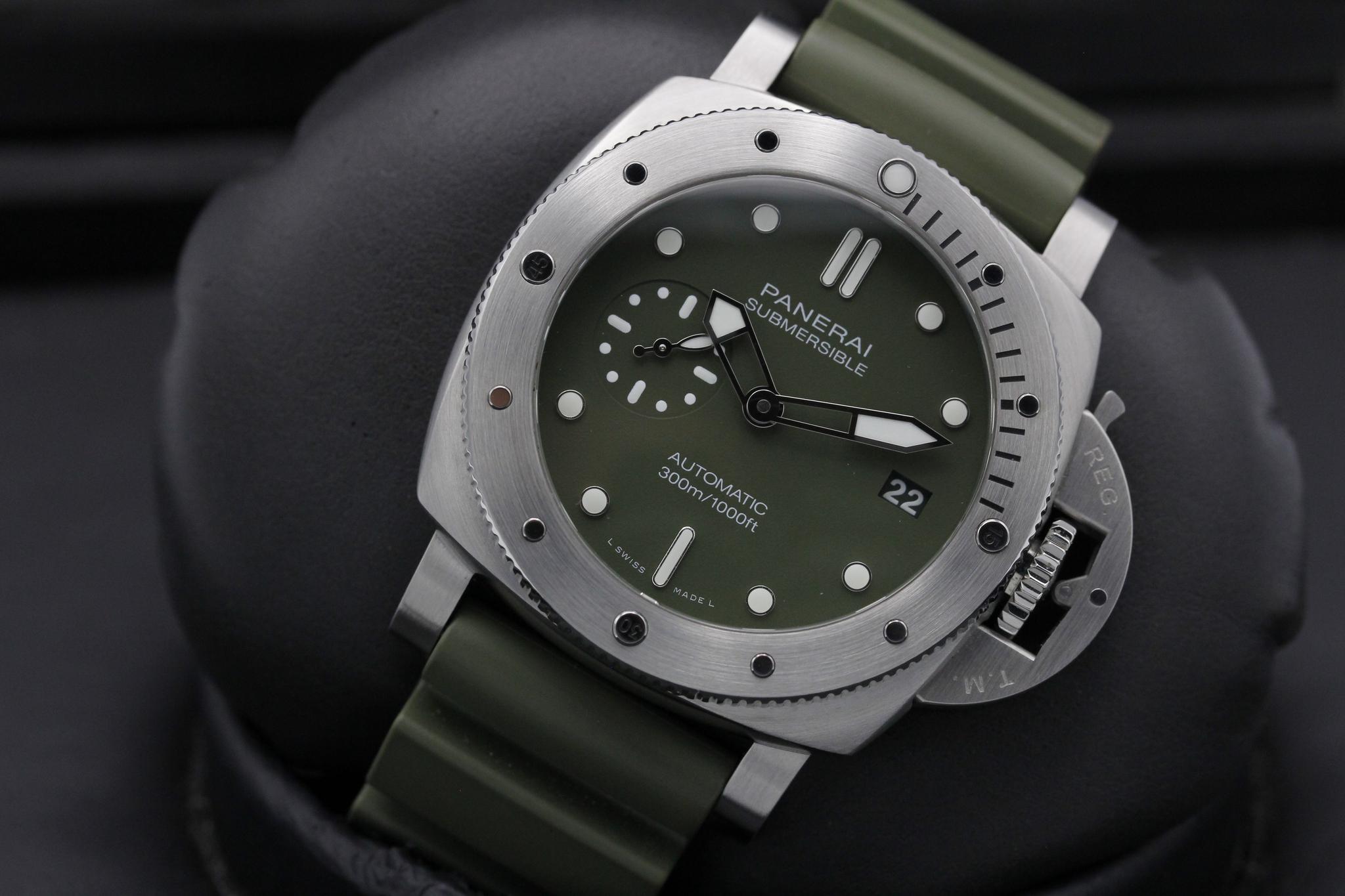 Watch Image 9