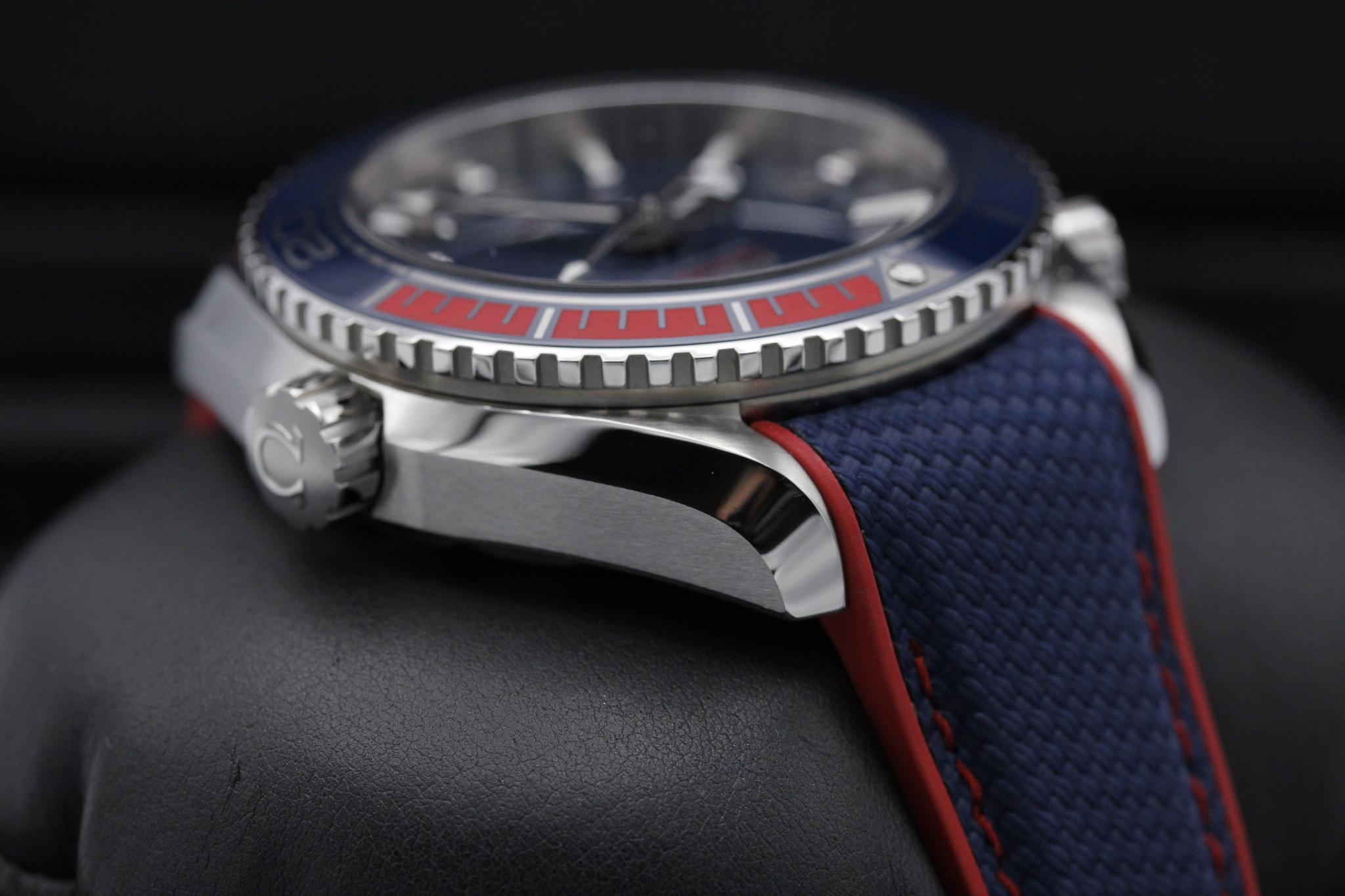 Watch Image 4