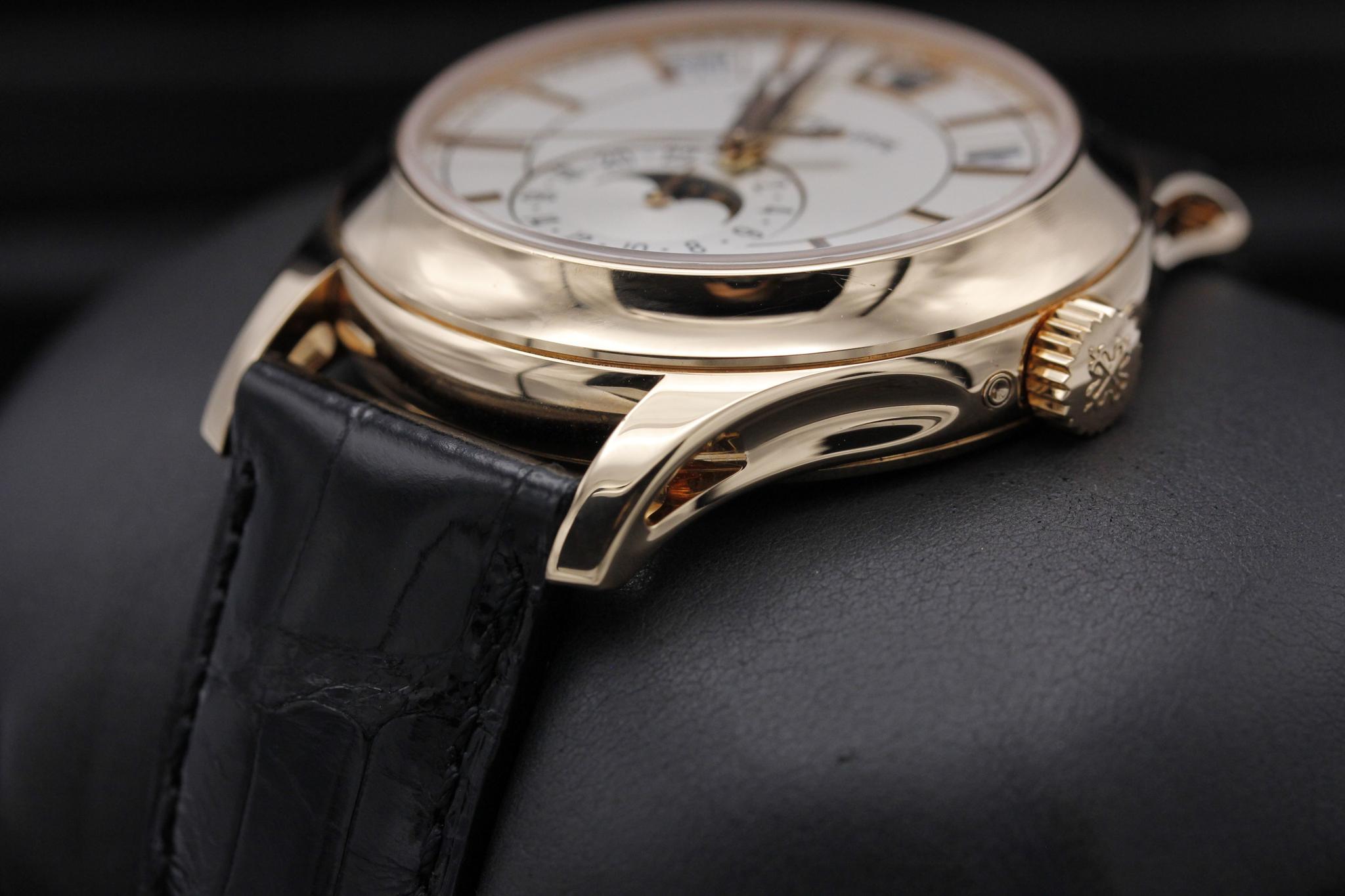 Watch Image 2