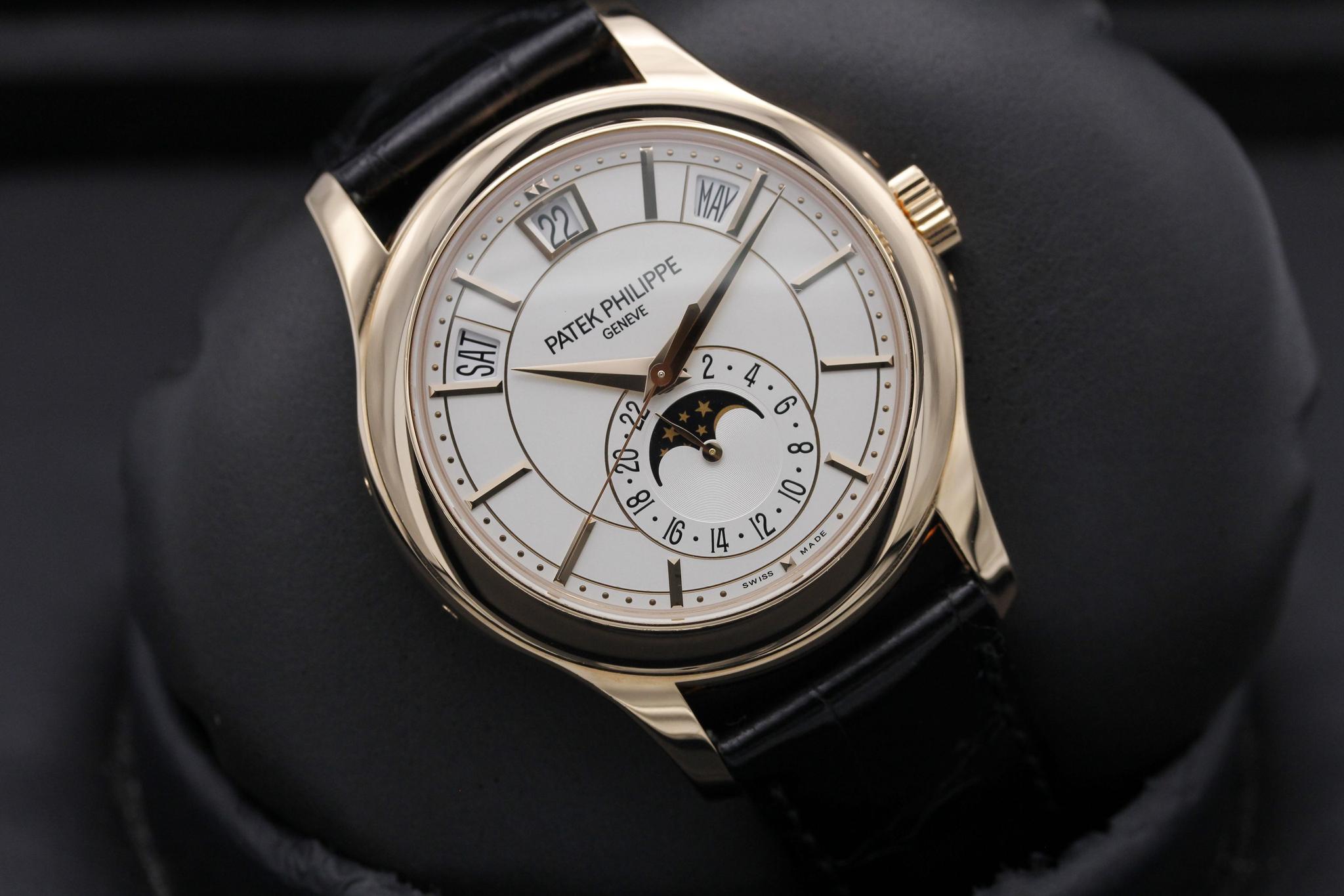 Watch Image 7