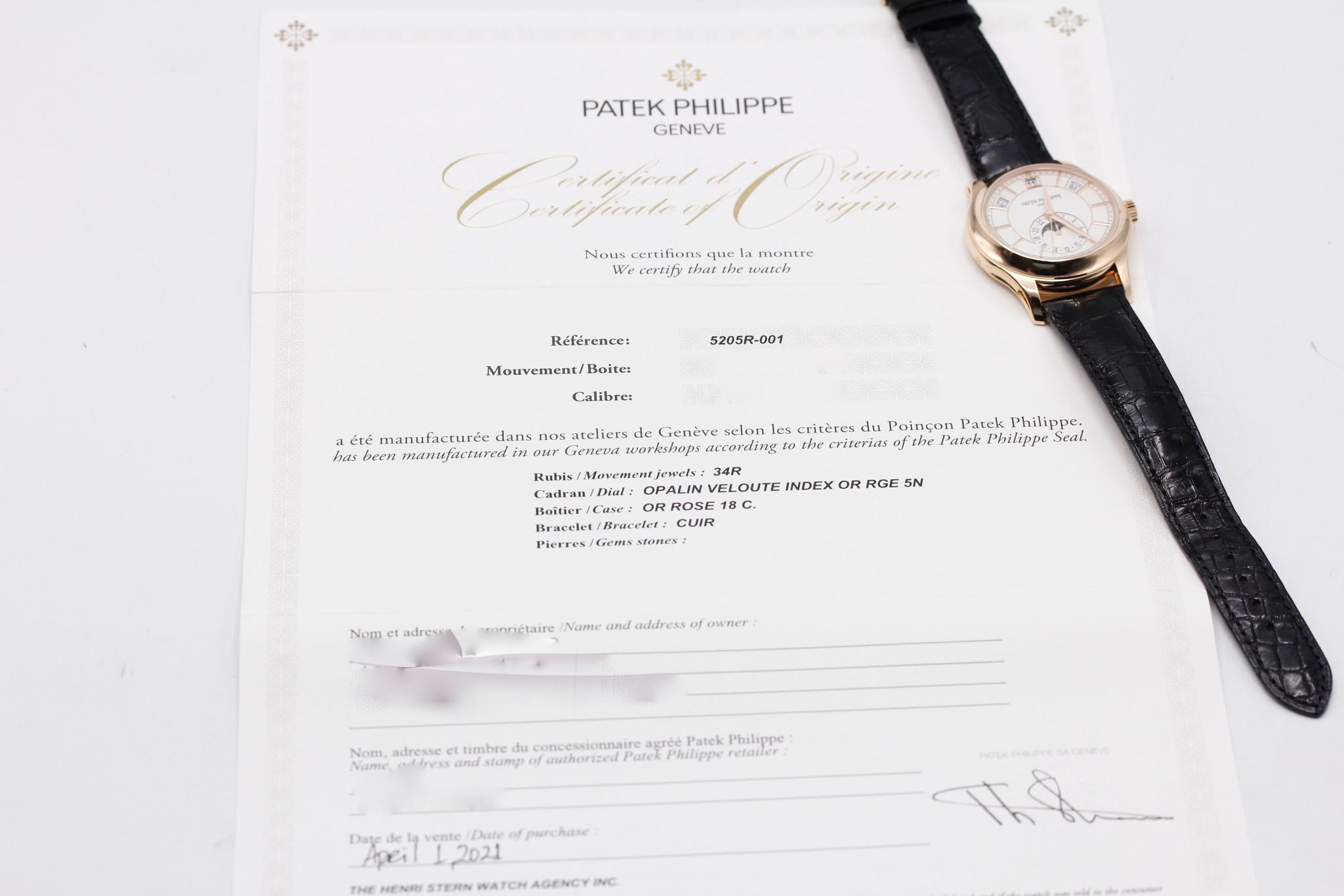 Watch Image 11