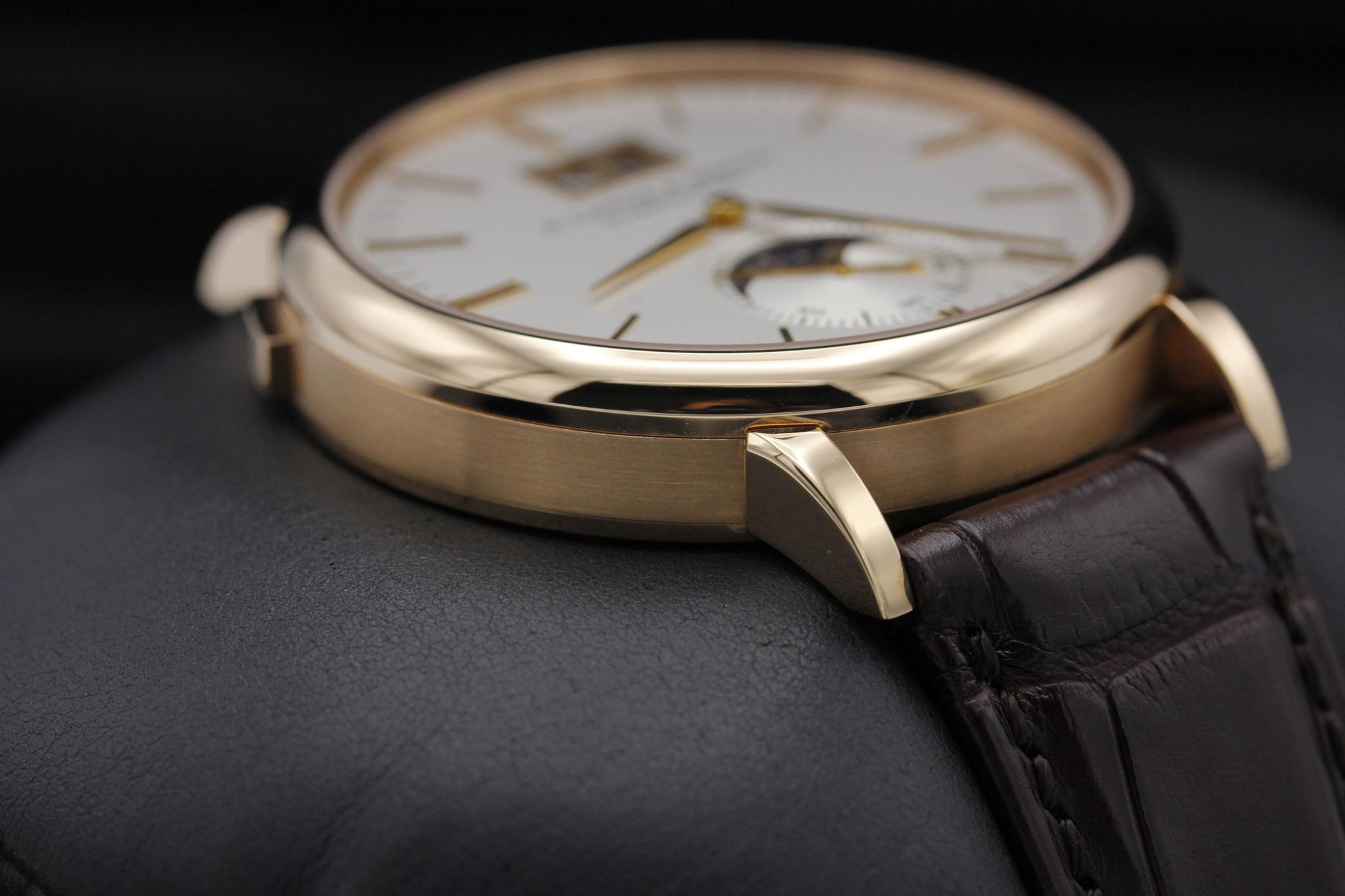 Watch Image 6