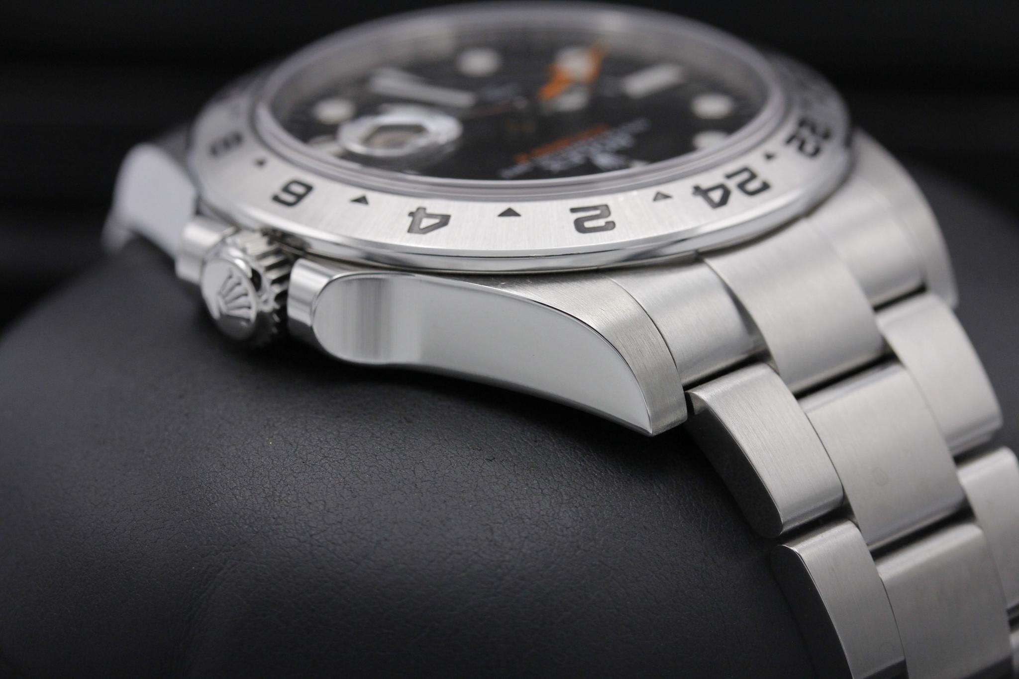Watch Image 4