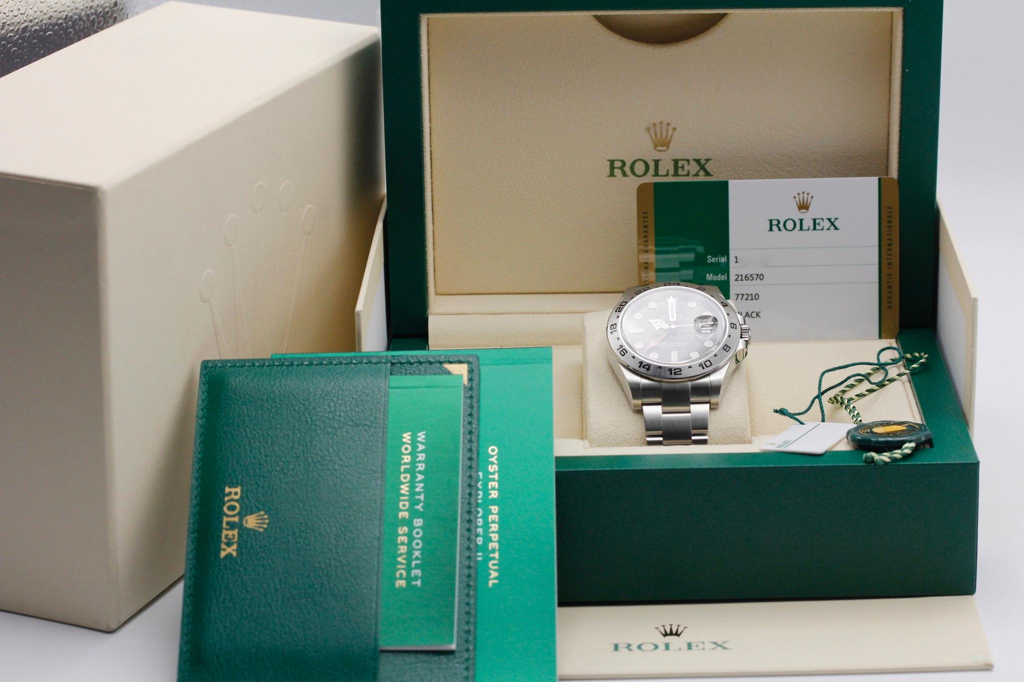 Watch Image 11