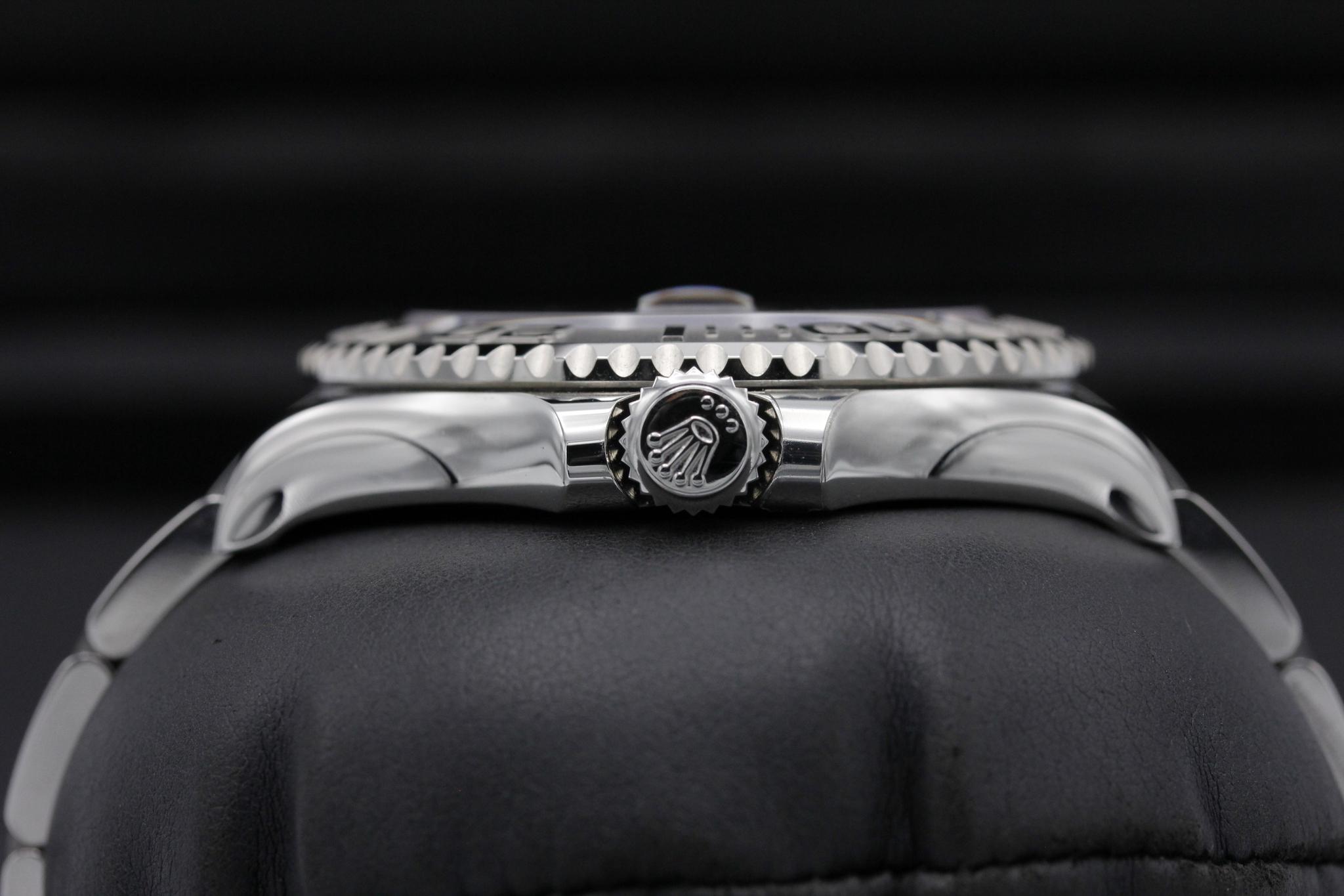 Watch Image 3