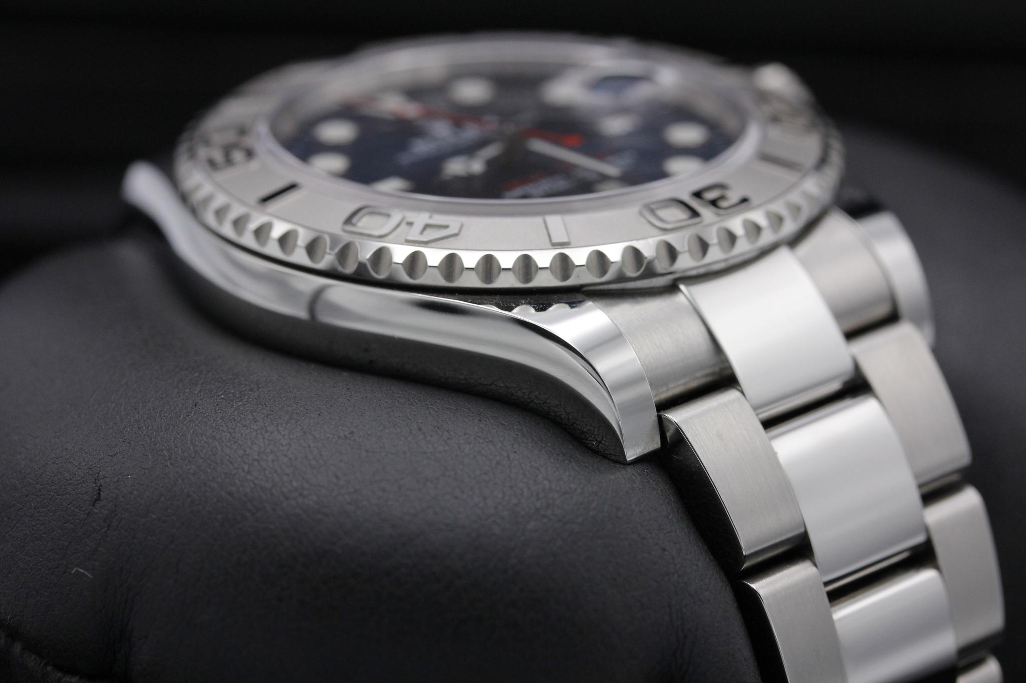 Watch Image 6