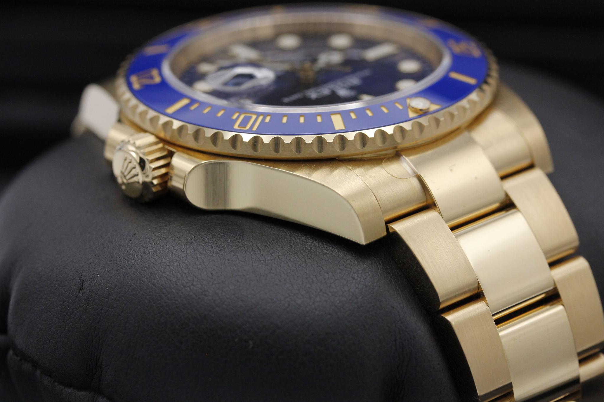 Watch Image 4