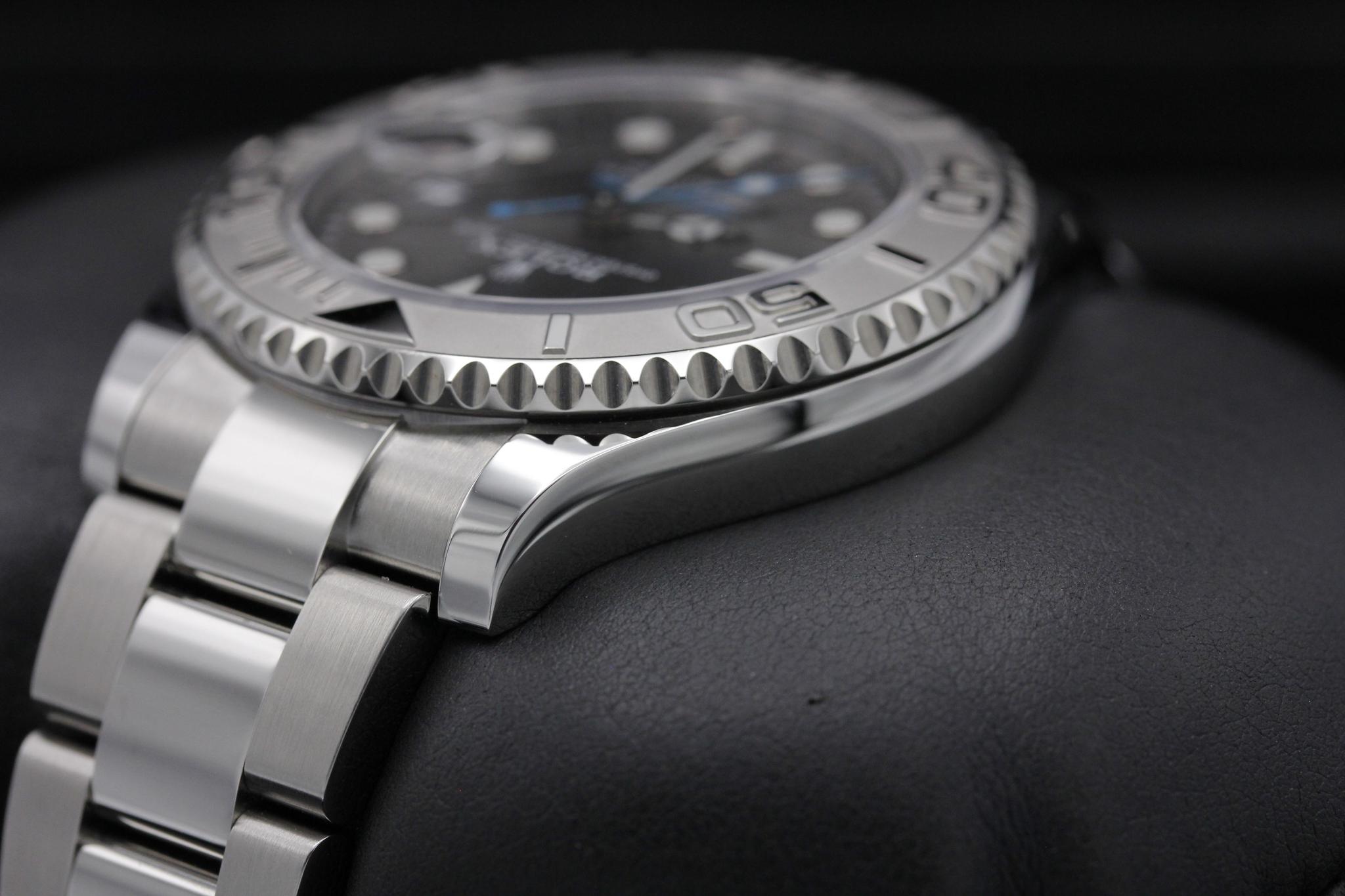 Watch Image 5